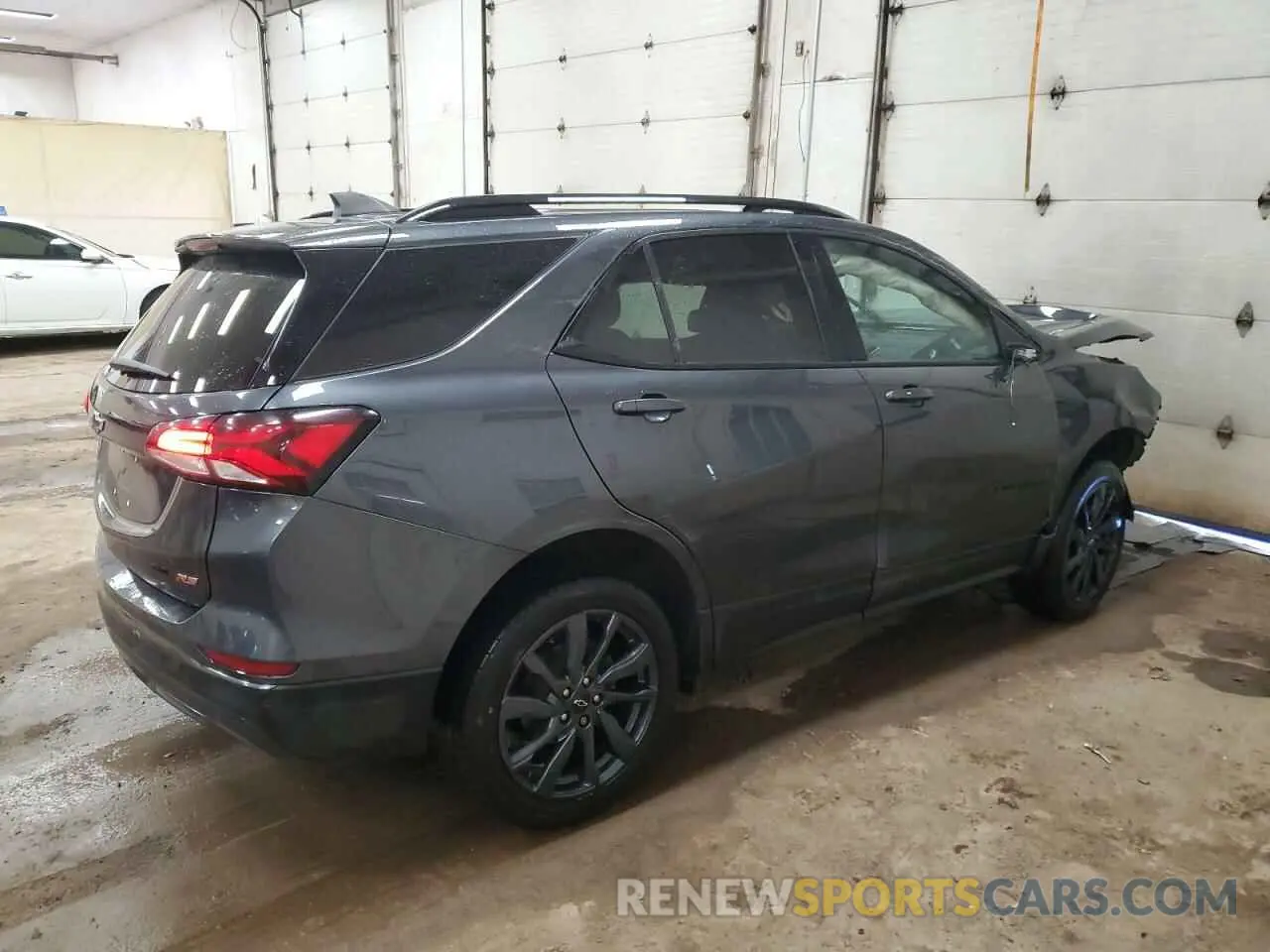3 Photograph of a damaged car 3GNAXWEVXNS107250 CHEVROLET EQUINOX 2022