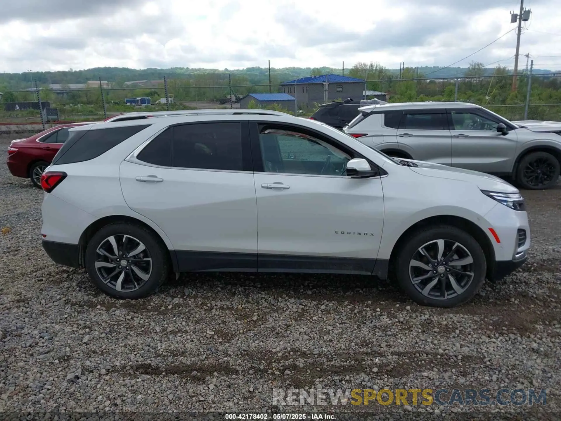 13 Photograph of a damaged car 3GNAXXEV6NS107848 CHEVROLET EQUINOX 2022