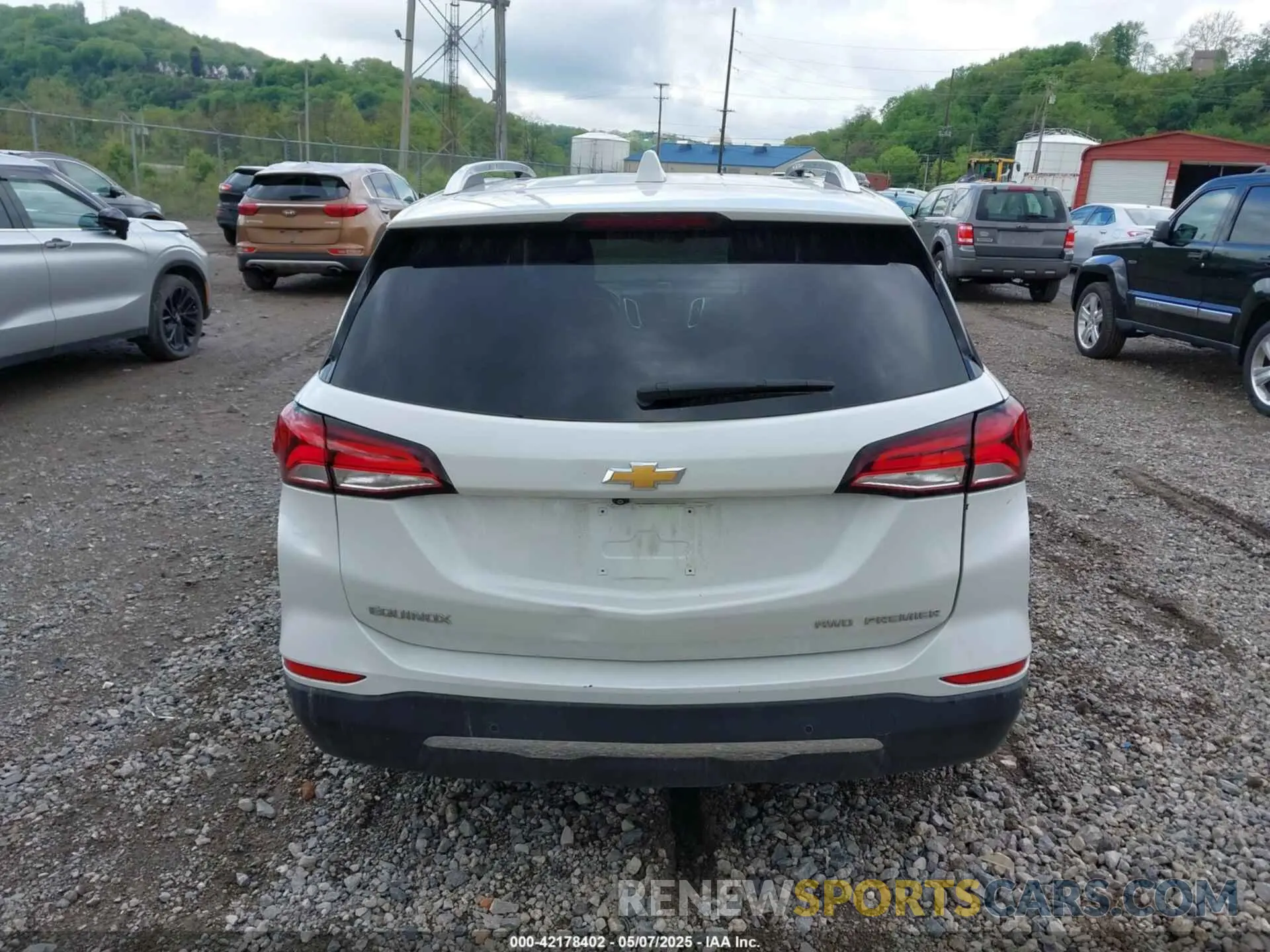 16 Photograph of a damaged car 3GNAXXEV6NS107848 CHEVROLET EQUINOX 2022