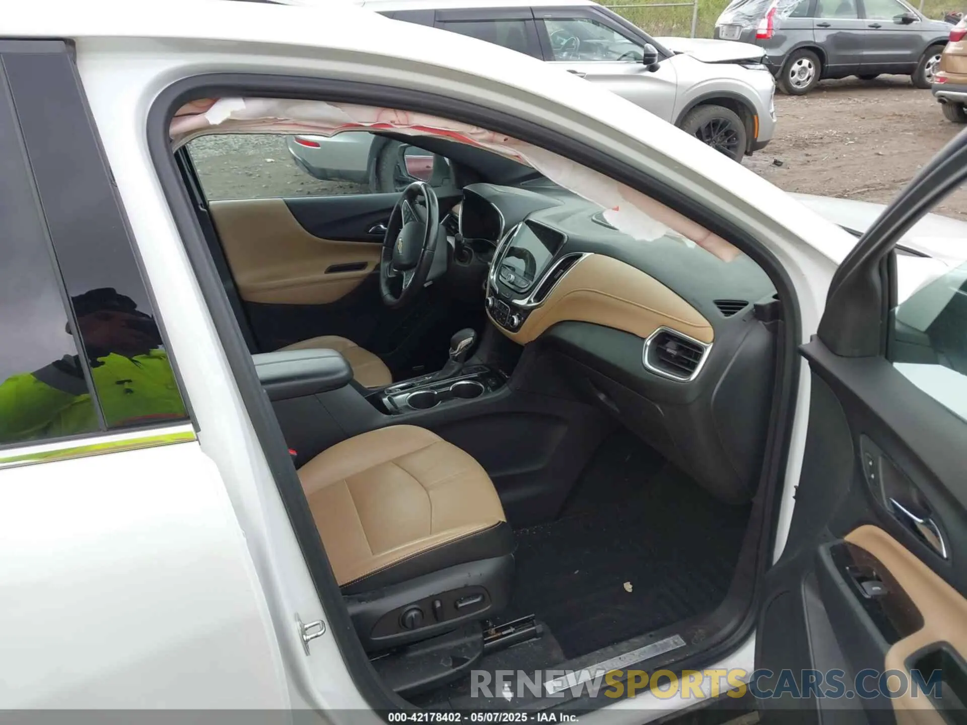 5 Photograph of a damaged car 3GNAXXEV6NS107848 CHEVROLET EQUINOX 2022