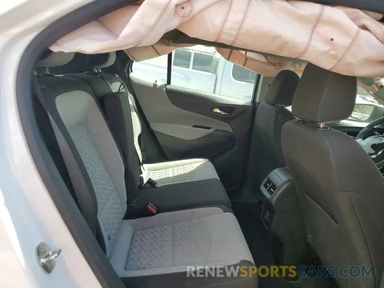 11 Фотография поврежденного автомобиля 3GNAX5EG5PL259168 CHEVROLET EQUINOX 2023