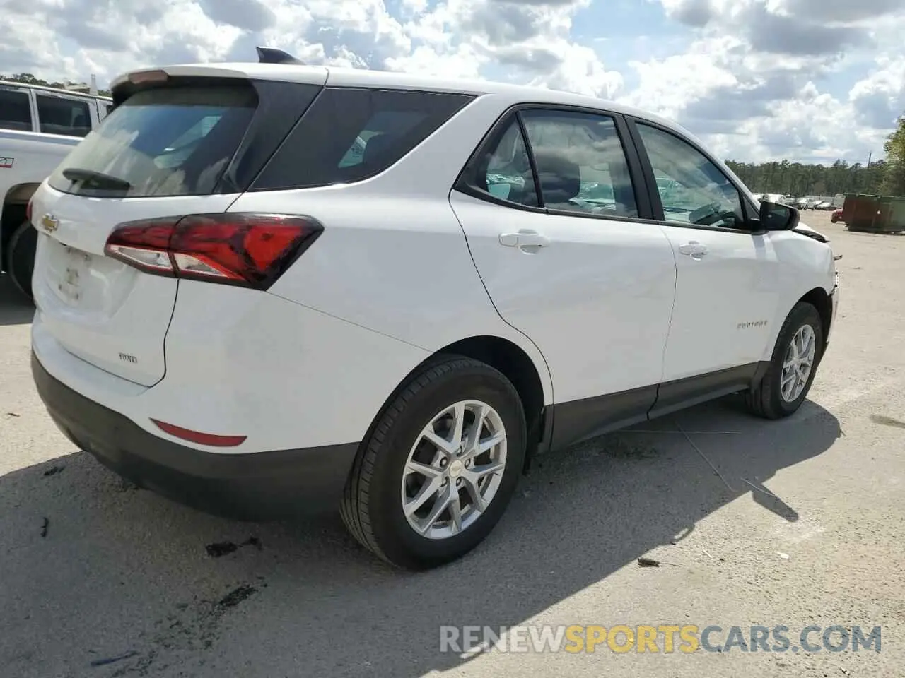 3 Фотография поврежденного автомобиля 3GNAX5EG5PL259168 CHEVROLET EQUINOX 2023
