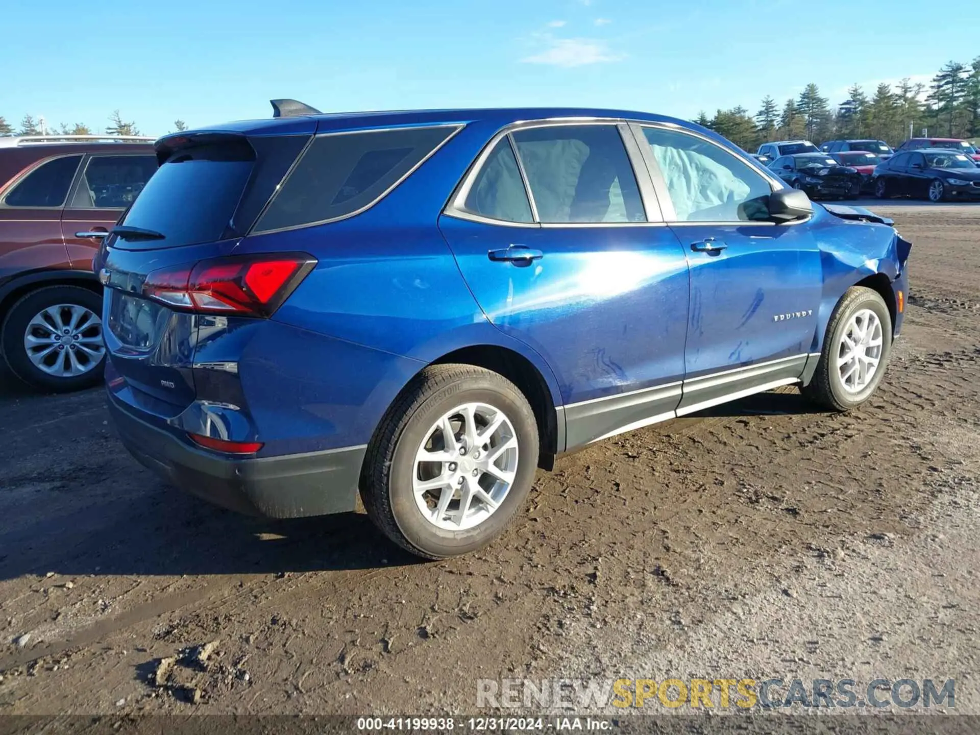 4 Photograph of a damaged car 3GNAX5EG7PL179225 CHEVROLET EQUINOX 2023
