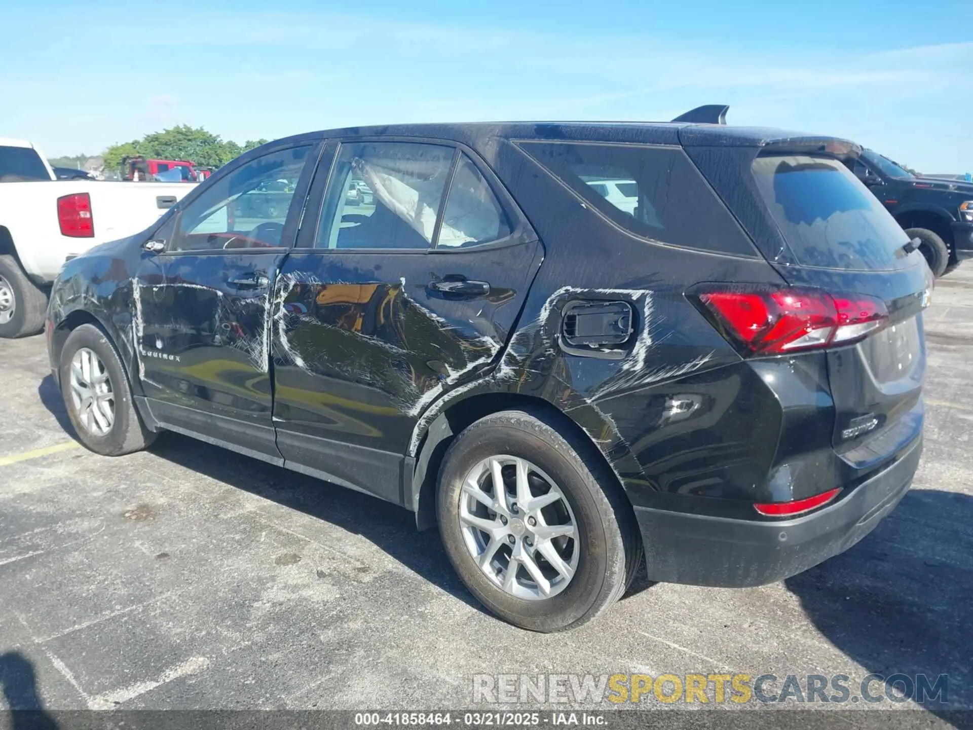 3 Photograph of a damaged car 3GNAXFEG0PL235429 CHEVROLET EQUINOX 2023