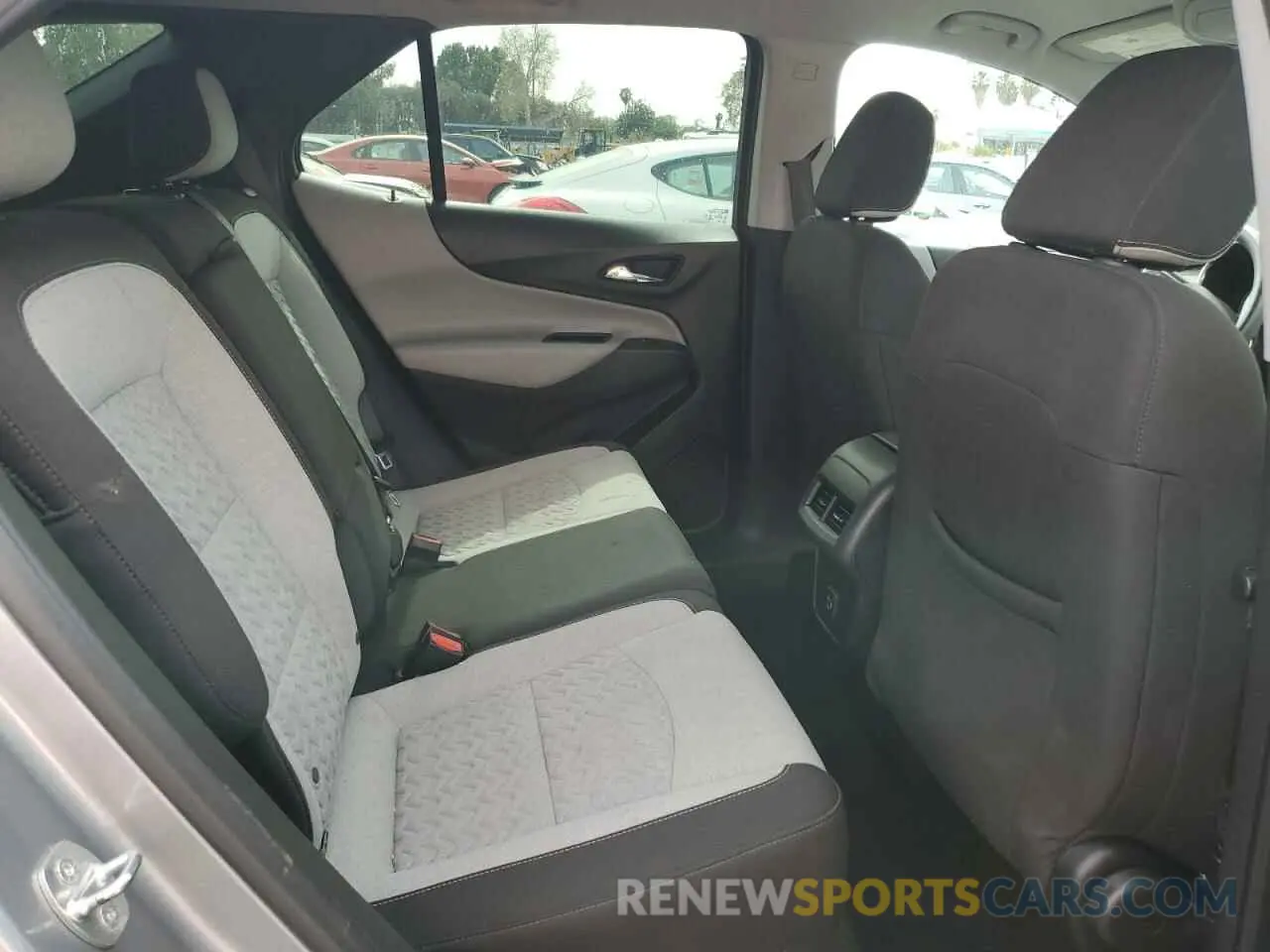 11 Фотография поврежденного автомобиля 3GNAXFEG1PL139728 CHEVROLET EQUINOX 2023