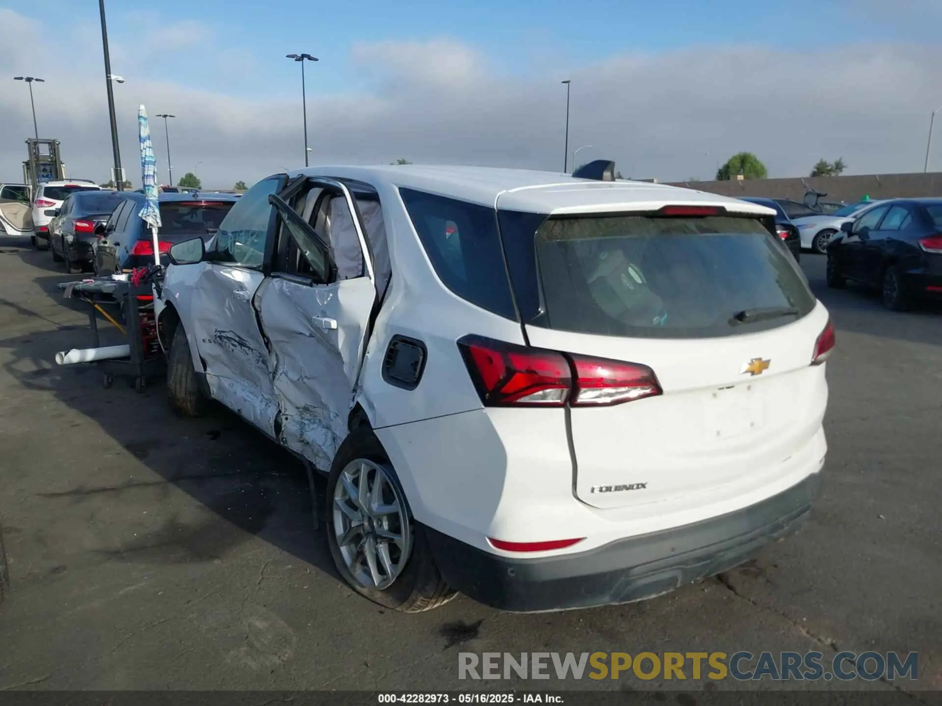 14 Фотография поврежденного автомобиля 3GNAXFEGXPL143826 CHEVROLET EQUINOX 2023