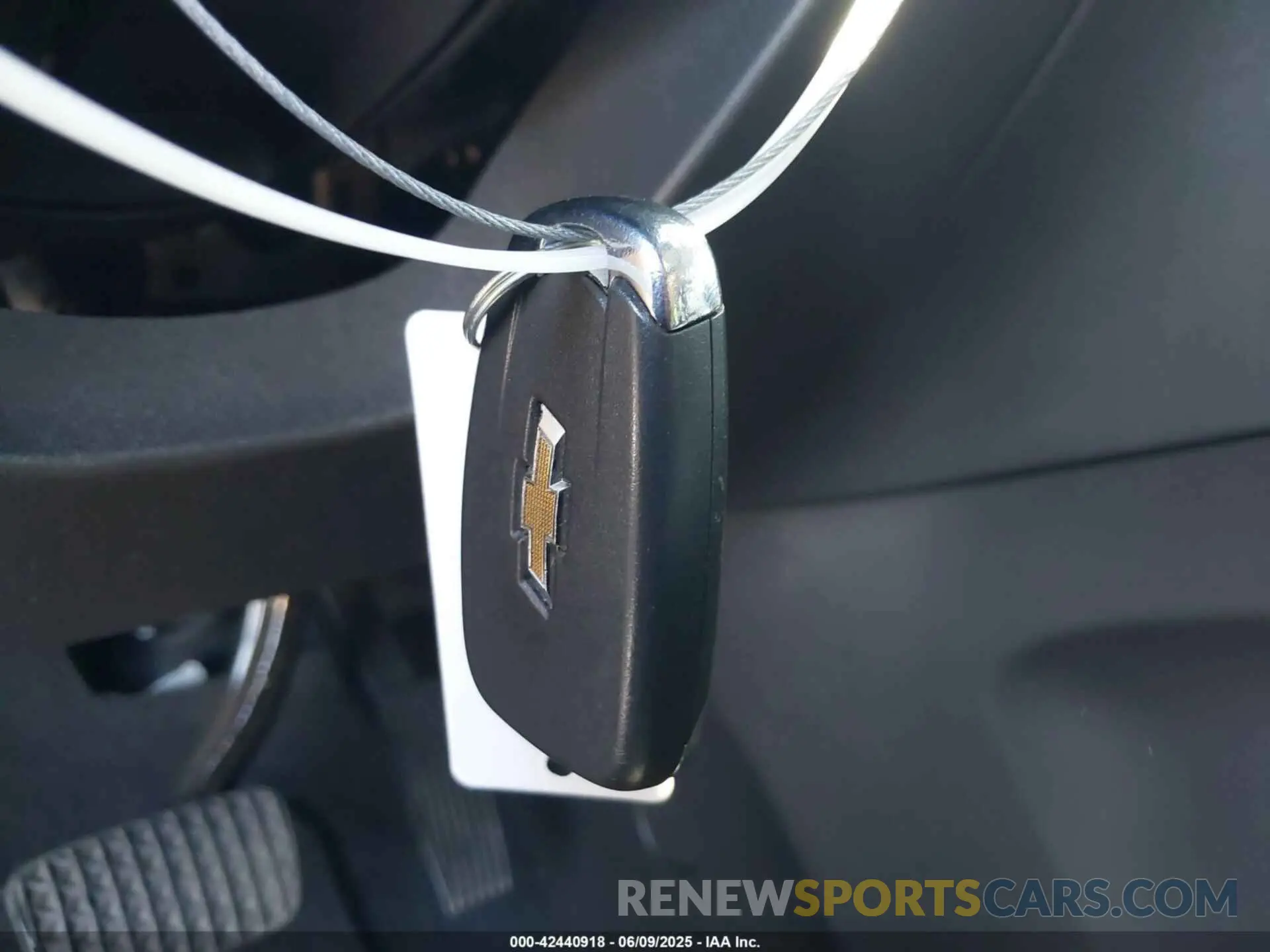 11 Photograph of a damaged car 3GNAXHEG0PL108157 CHEVROLET EQUINOX 2023