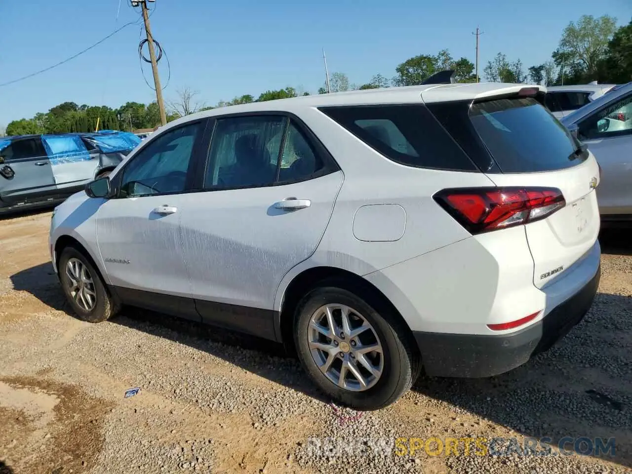 2 Photograph of a damaged car 3GNAXHEG2PL177156 CHEVROLET EQUINOX 2023