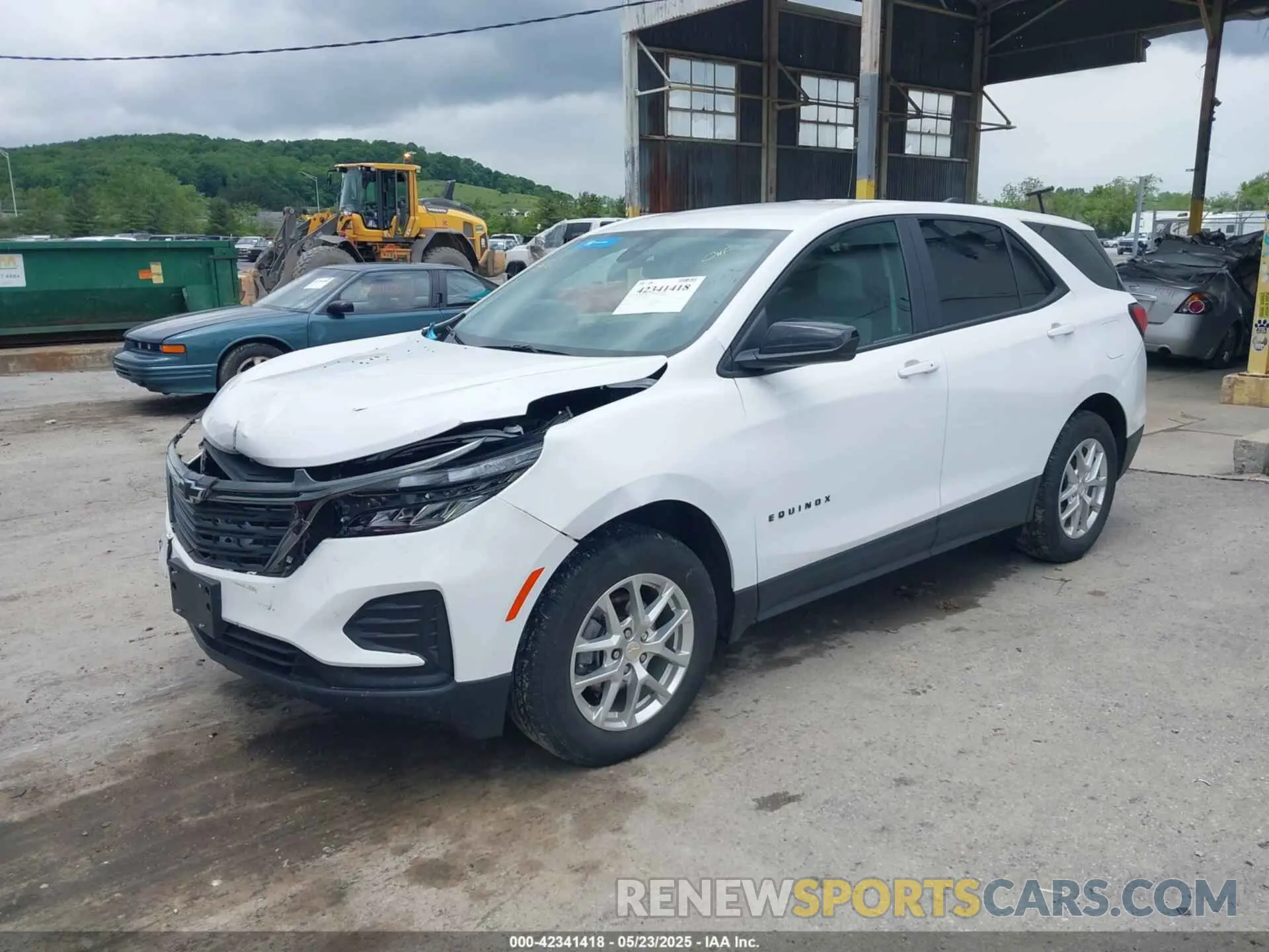 2 Фотография поврежденного автомобиля 3GNAXHEG2PL258285 CHEVROLET EQUINOX 2023