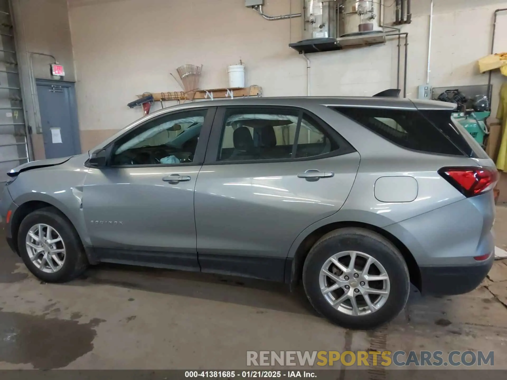 14 Photograph of a damaged car 3GNAXHEG4PL183606 CHEVROLET EQUINOX 2023