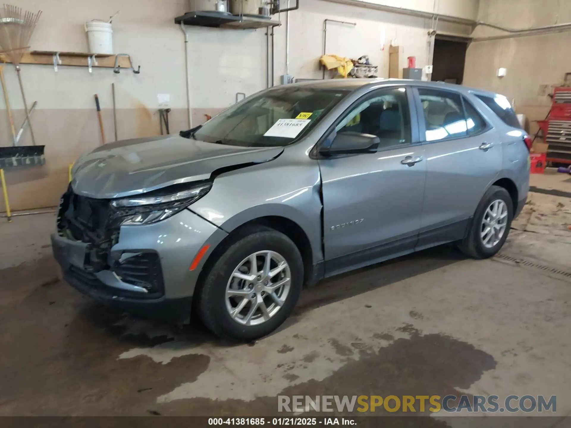 2 Photograph of a damaged car 3GNAXHEG4PL183606 CHEVROLET EQUINOX 2023