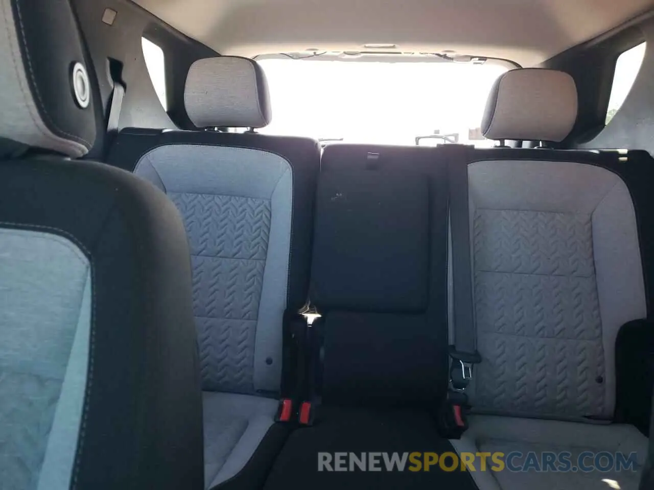 10 Фотография поврежденного автомобиля 3GNAXHEG5PL149030 CHEVROLET EQUINOX 2023