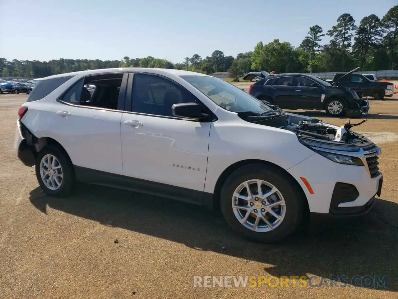 4 Фотография поврежденного автомобиля 3GNAXHEG5PL149030 CHEVROLET EQUINOX 2023