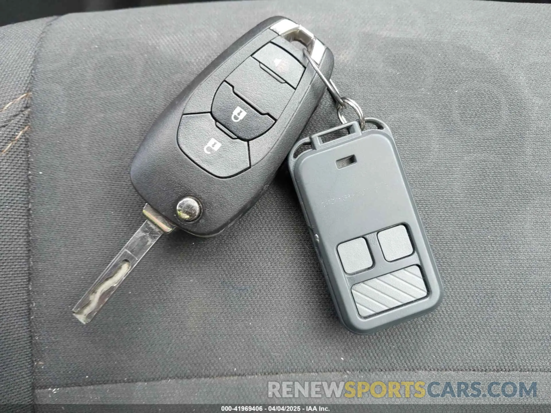 11 Фотография поврежденного автомобиля 3GNAXHEG6PL164474 CHEVROLET EQUINOX 2023