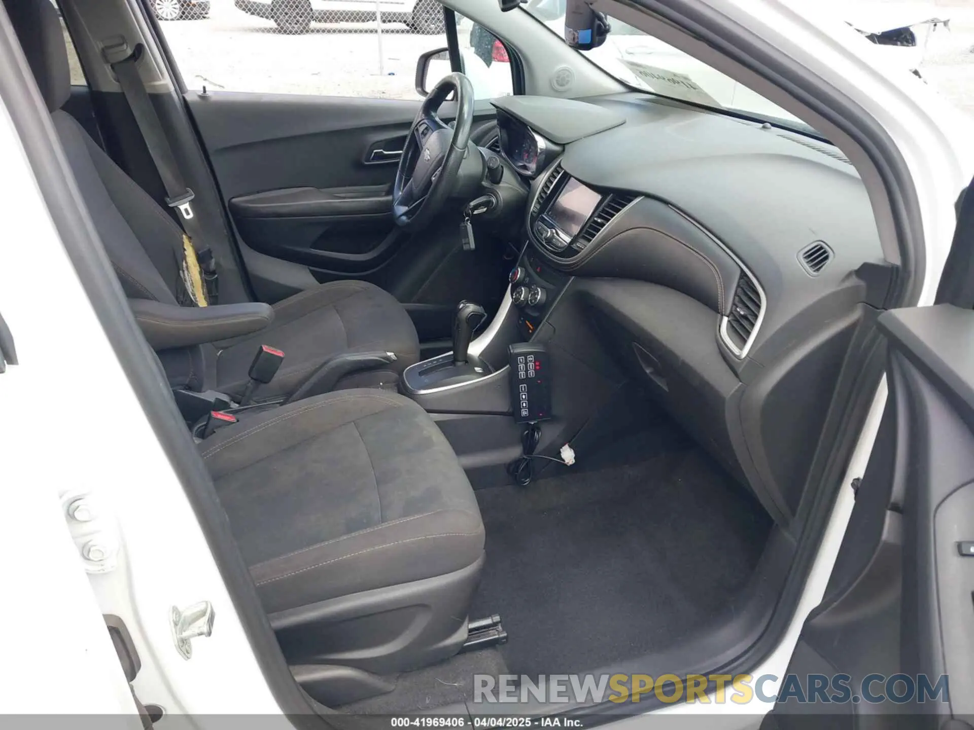5 Фотография поврежденного автомобиля 3GNAXHEG6PL164474 CHEVROLET EQUINOX 2023