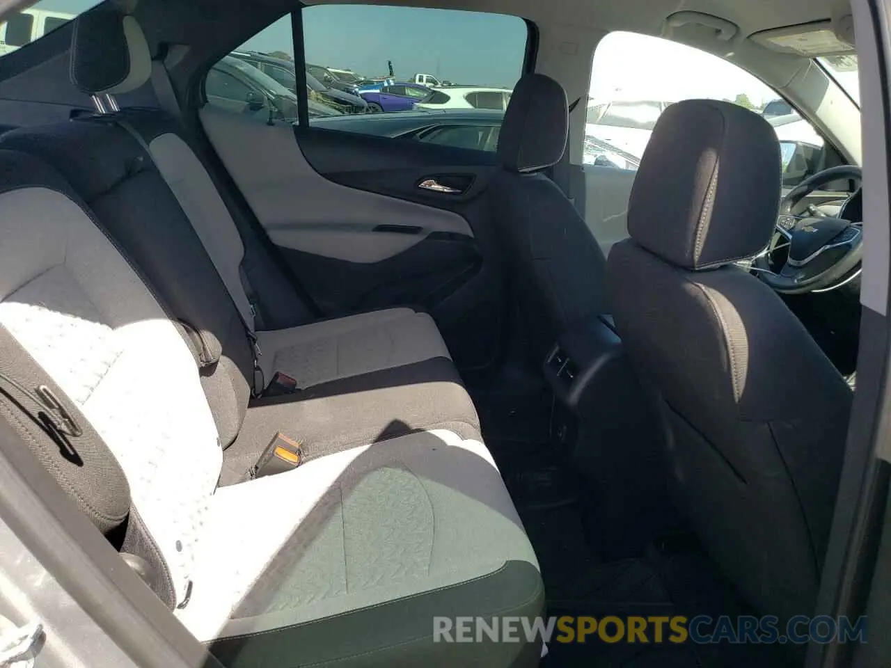 10 Photograph of a damaged car 3GNAXHEG7PL115431 CHEVROLET EQUINOX 2023