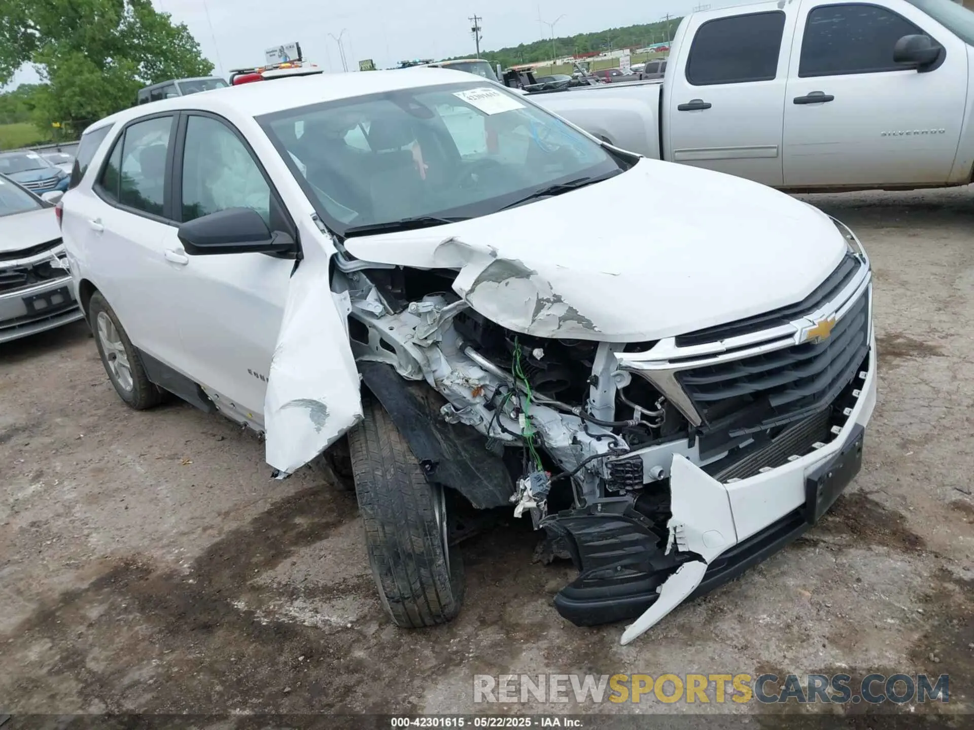1 Photograph of a damaged car 3GNAXHEG9PL178112 CHEVROLET EQUINOX 2023