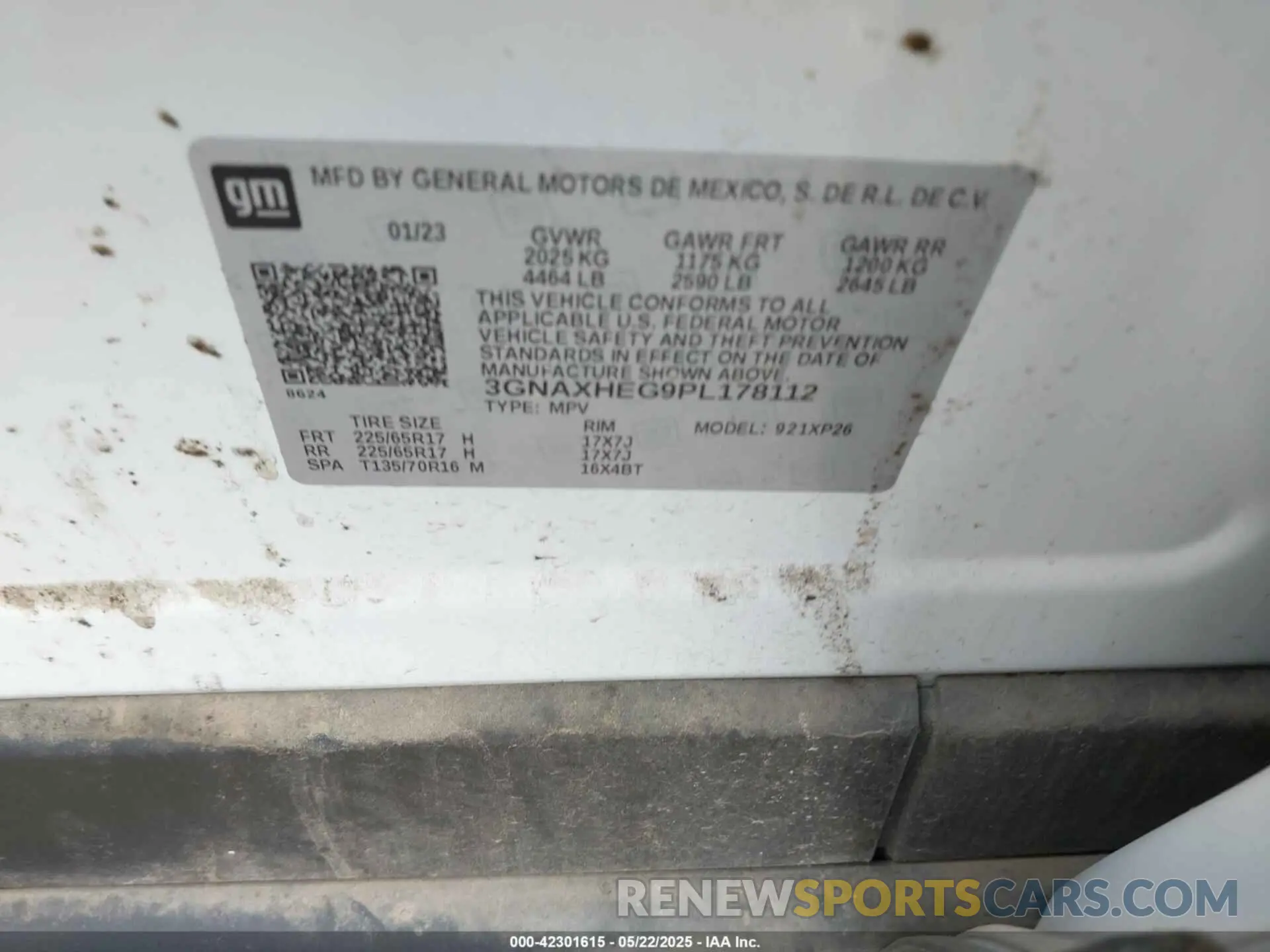 9 Photograph of a damaged car 3GNAXHEG9PL178112 CHEVROLET EQUINOX 2023