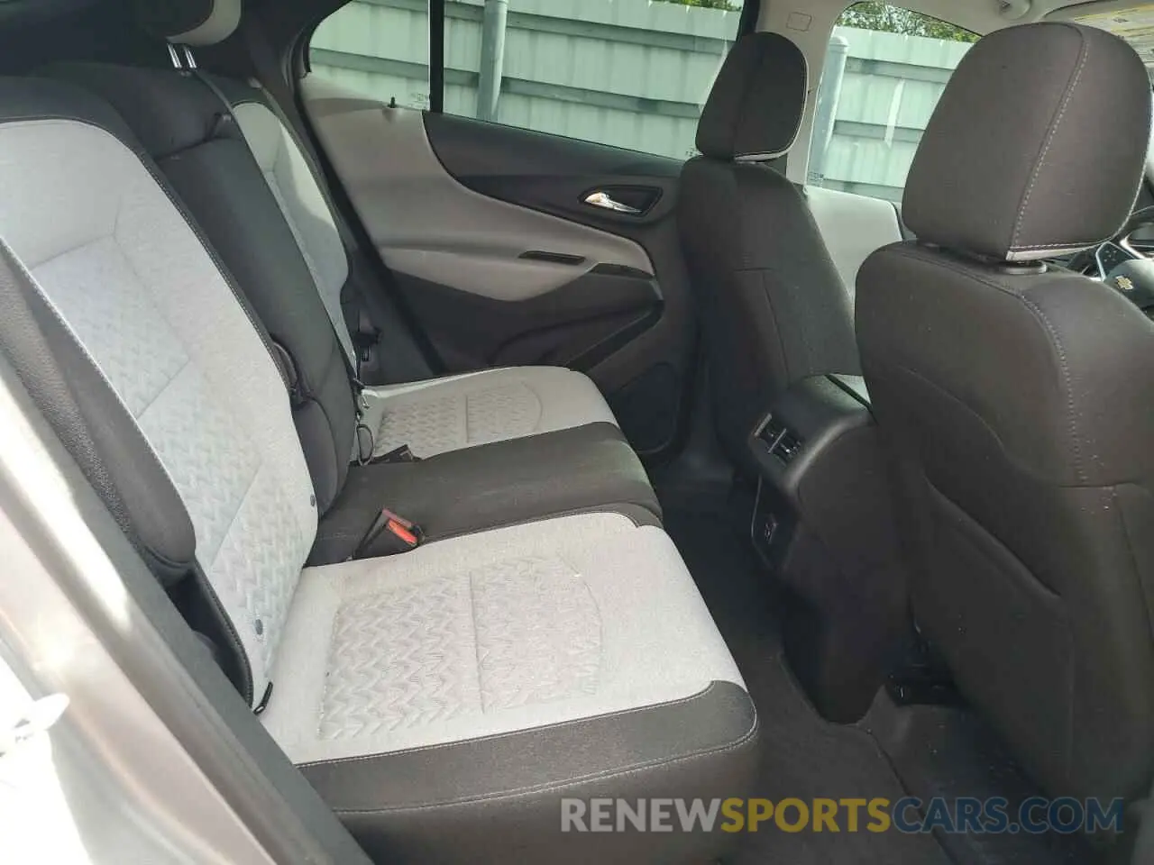 11 Фотография поврежденного автомобиля 3GNAXHEGXPL225230 CHEVROLET EQUINOX 2023