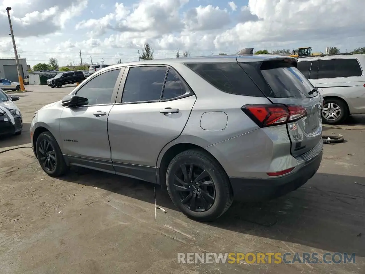 2 Фотография поврежденного автомобиля 3GNAXHEGXPL225230 CHEVROLET EQUINOX 2023