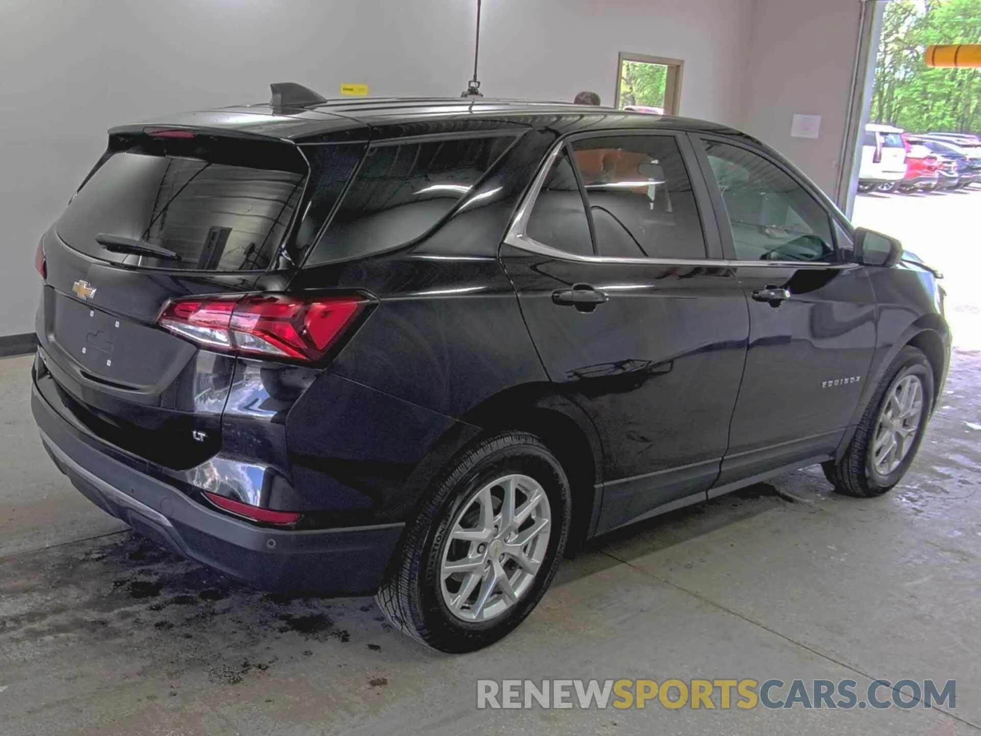 7 Photograph of a damaged car 3GNAXJEG0PL252587 CHEVROLET EQUINOX 2023