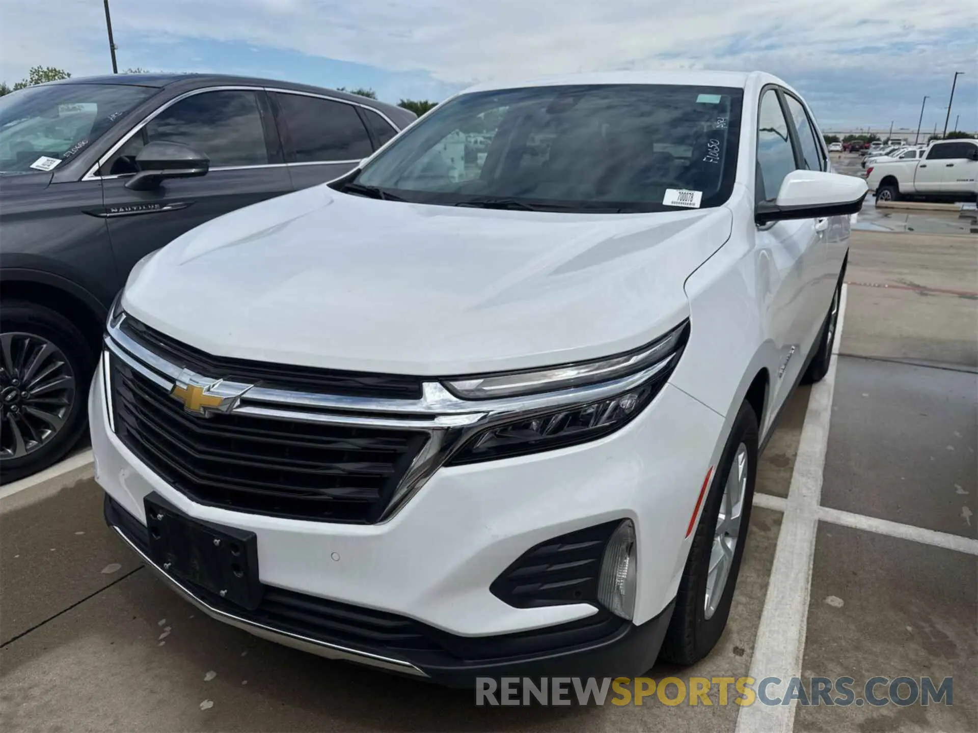 1 Фотография поврежденного автомобиля 3GNAXJEG2PL127722 CHEVROLET EQUINOX 2023