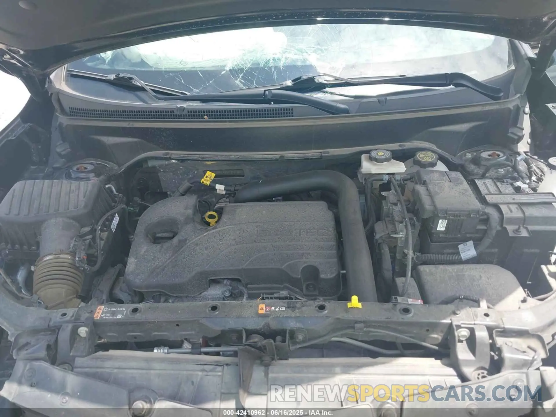 10 Photograph of a damaged car 3GNAXJEG2PL215136 CHEVROLET EQUINOX 2023
