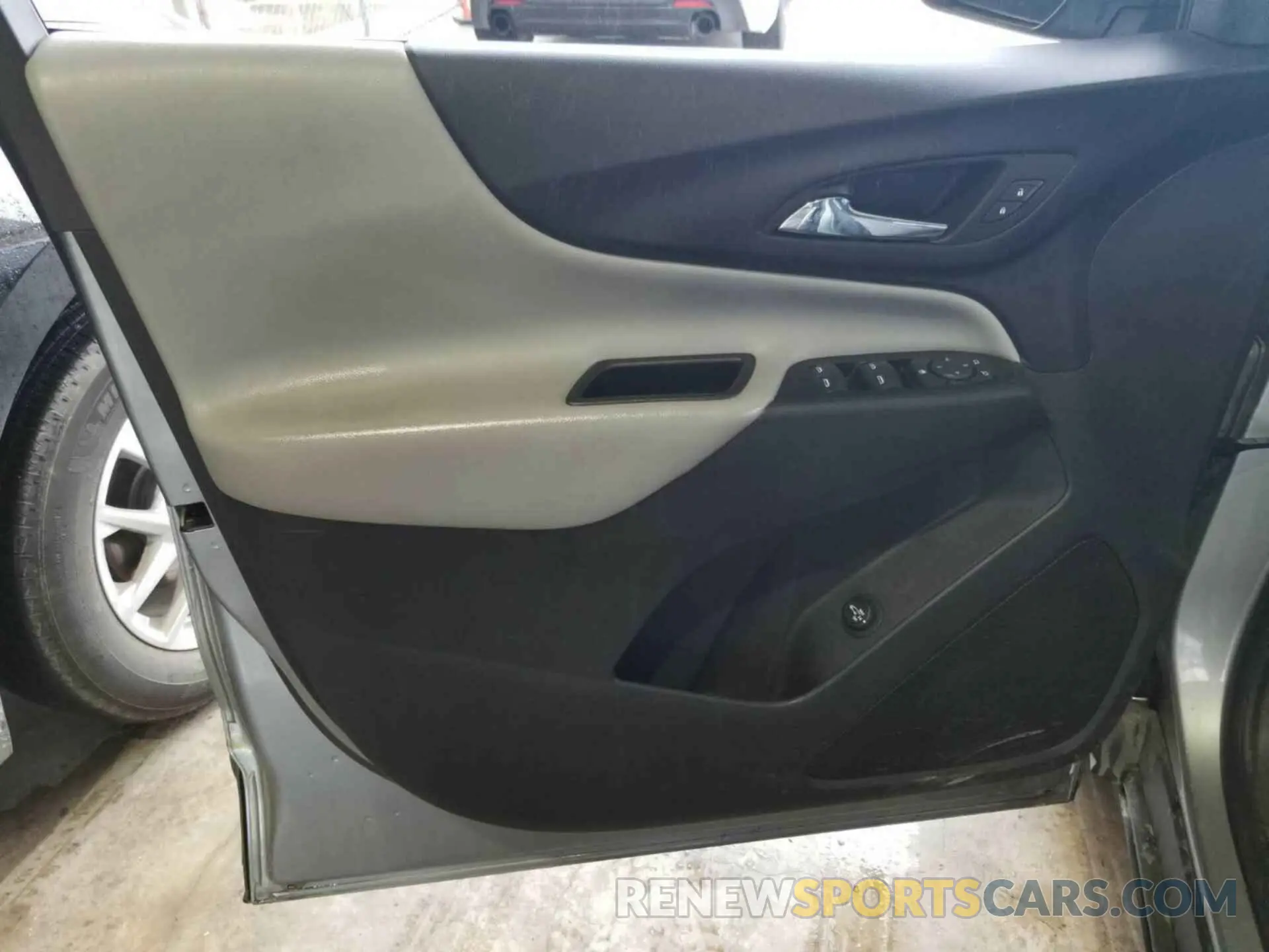 4 Photograph of a damaged car 3GNAXJEG3PL112632 CHEVROLET EQUINOX 2023