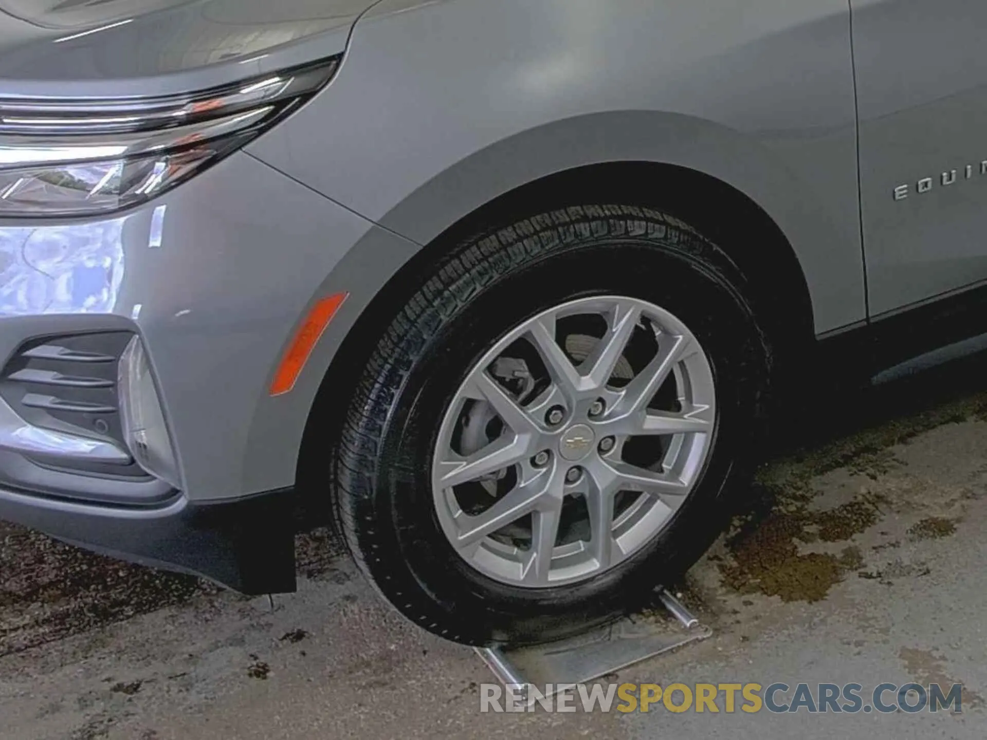 4 Photograph of a damaged car 3GNAXJEG3PL124831 CHEVROLET EQUINOX 2023