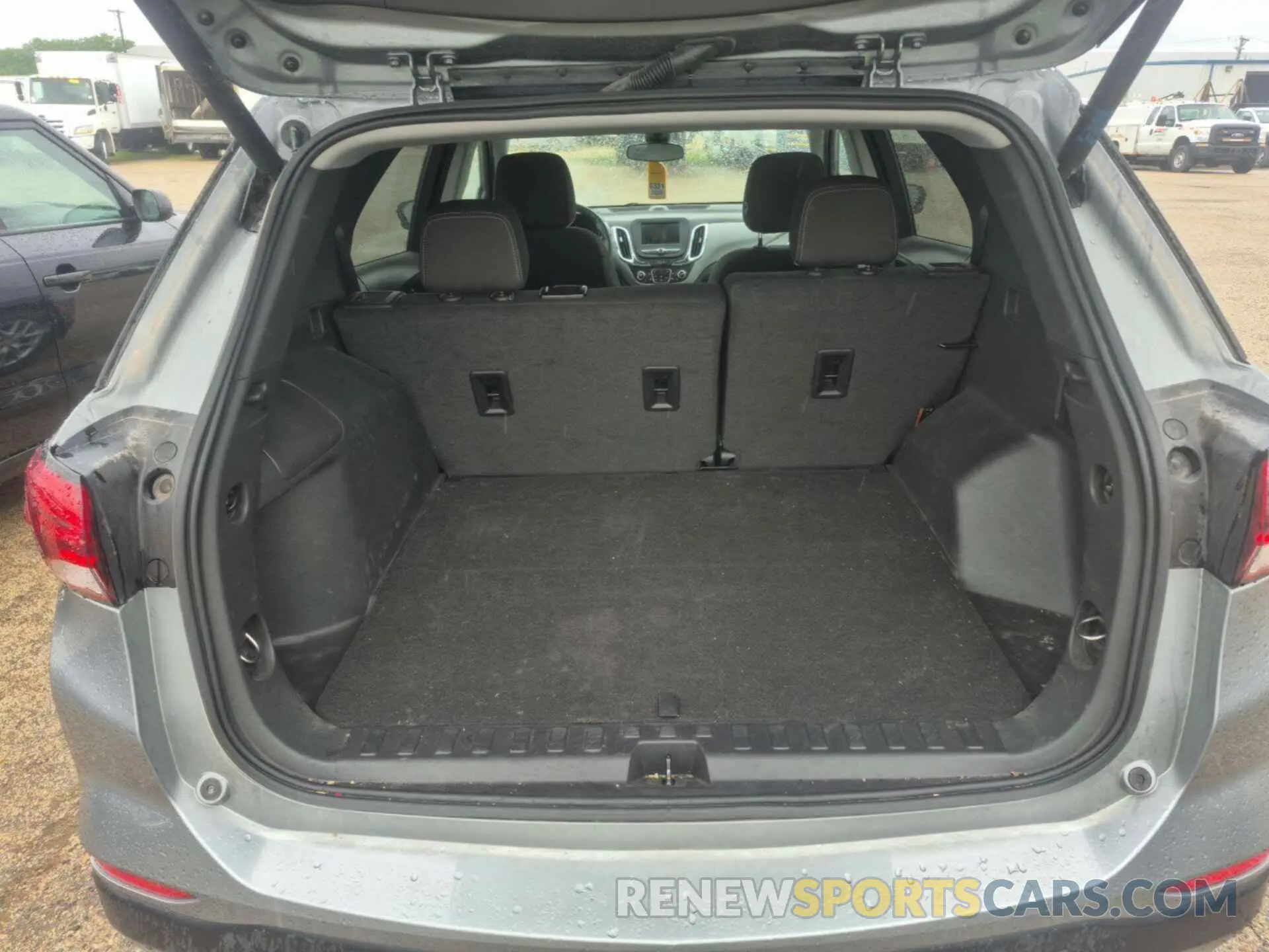 24 Photograph of a damaged car 3GNAXJEG3PL125090 CHEVROLET EQUINOX 2023