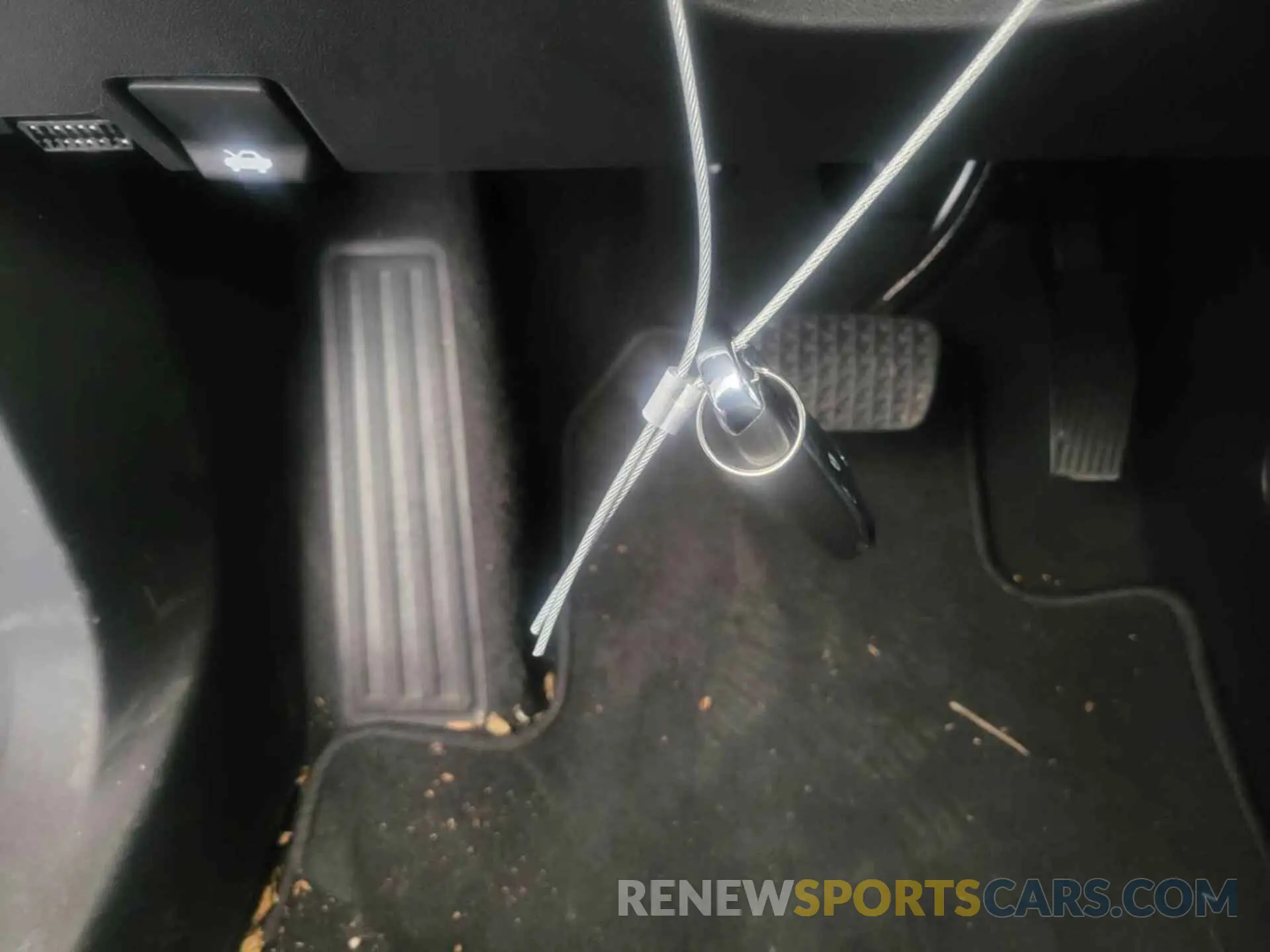 6 Photograph of a damaged car 3GNAXJEG3PS208587 CHEVROLET EQUINOX 2023