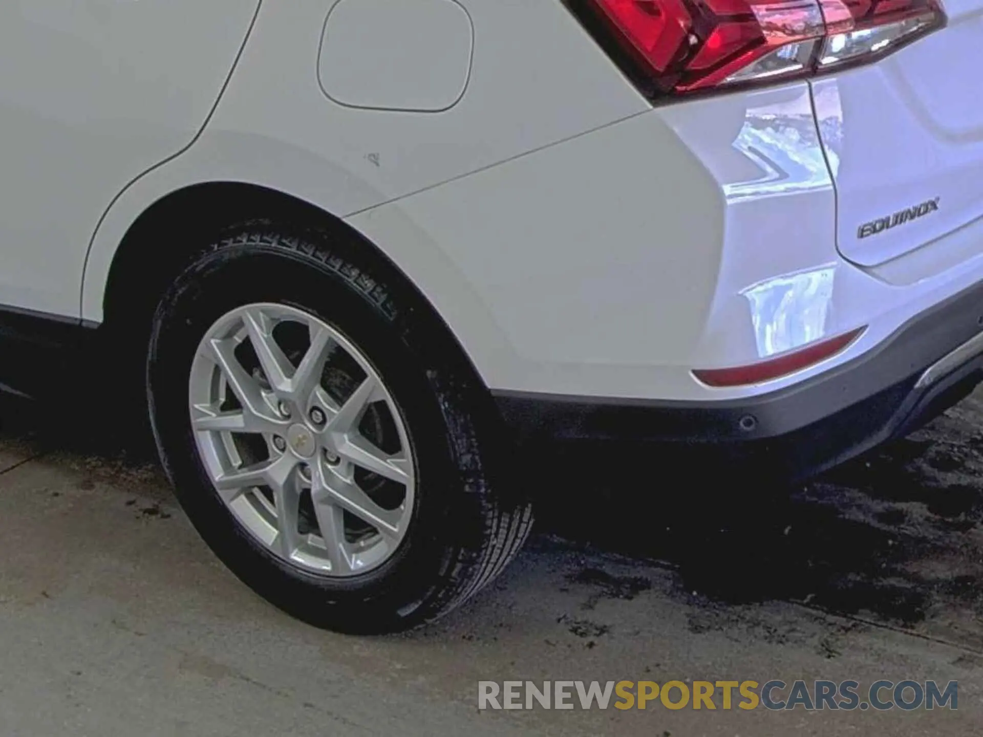 1 Photograph of a damaged car 3GNAXJEG4PL117547 CHEVROLET EQUINOX 2023