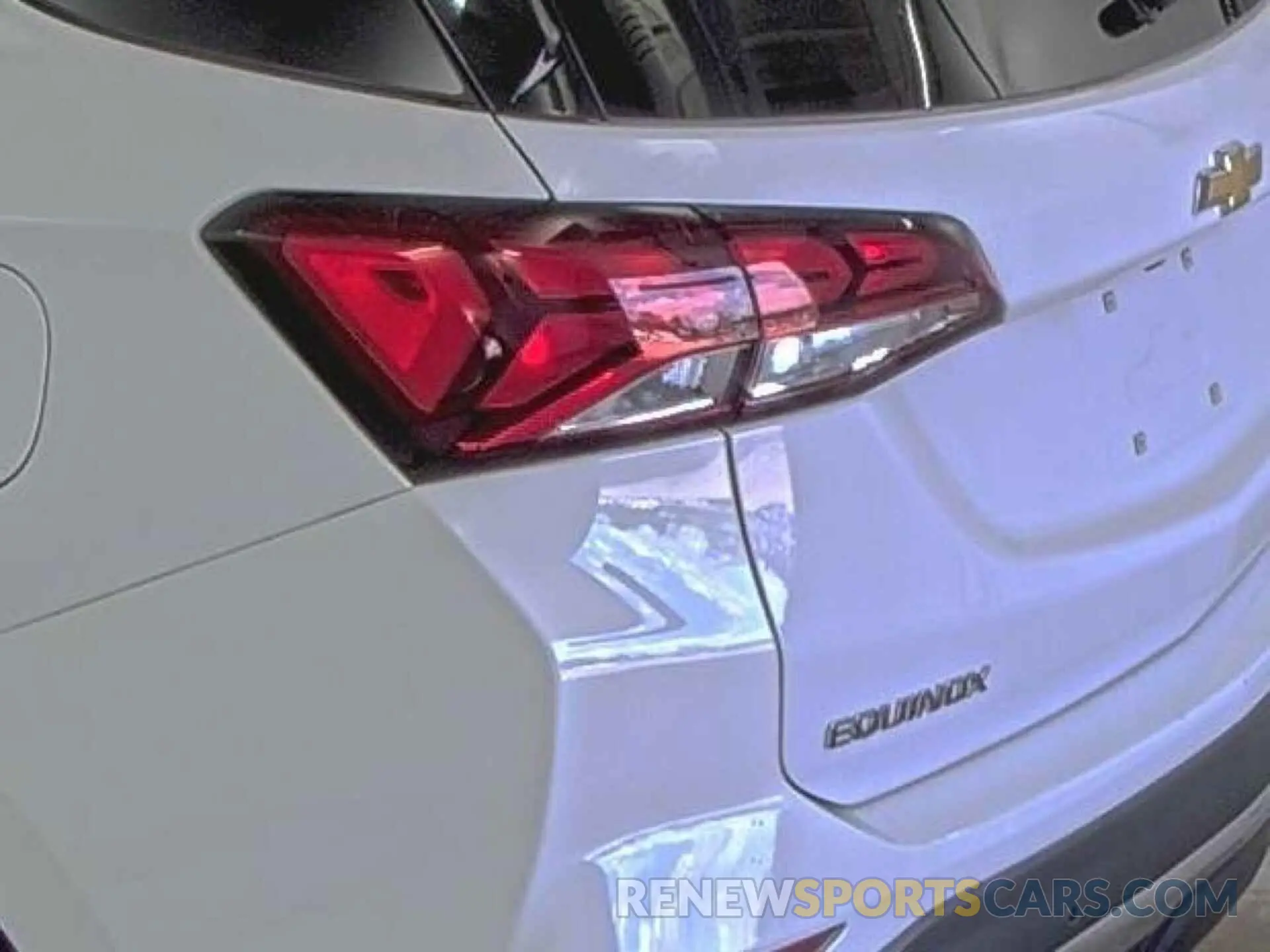 28 Photograph of a damaged car 3GNAXJEG4PL117547 CHEVROLET EQUINOX 2023