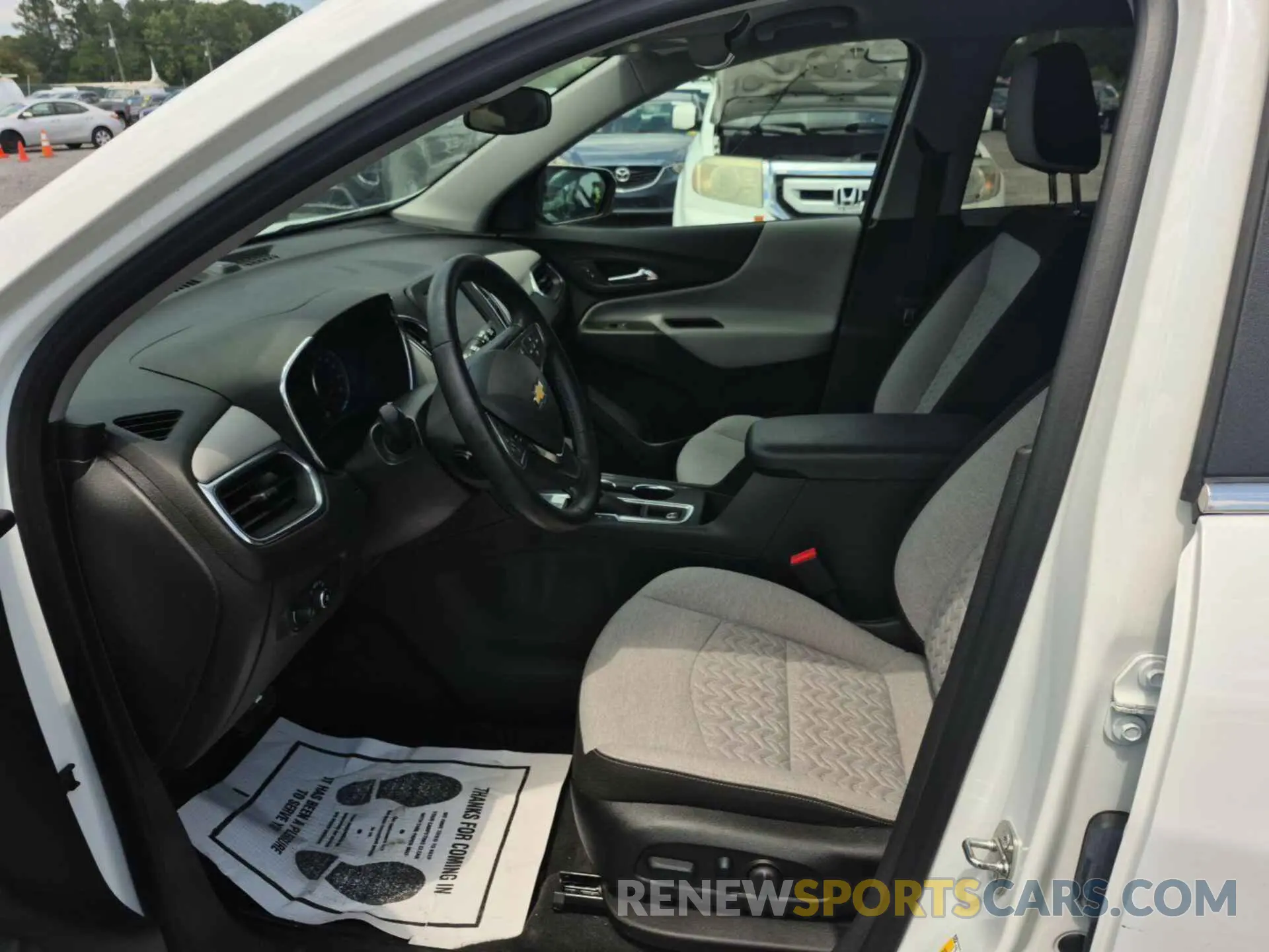 24 Photograph of a damaged car 3GNAXJEG4PS182212 CHEVROLET EQUINOX 2023