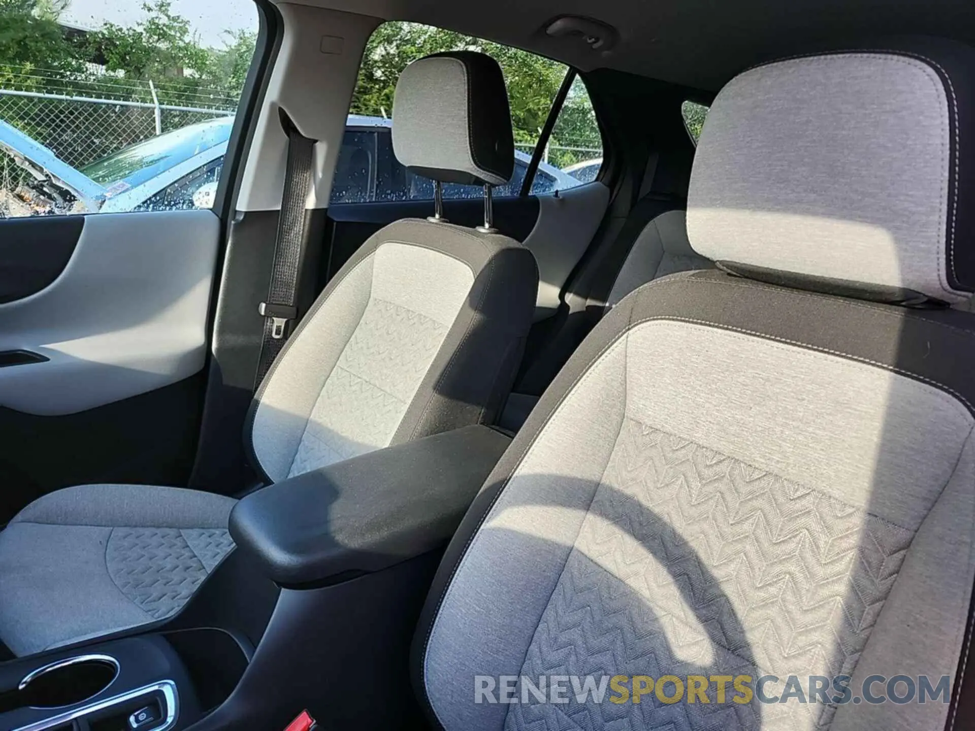 13 Фотография поврежденного автомобиля 3GNAXJEG4PS208999 CHEVROLET EQUINOX 2023