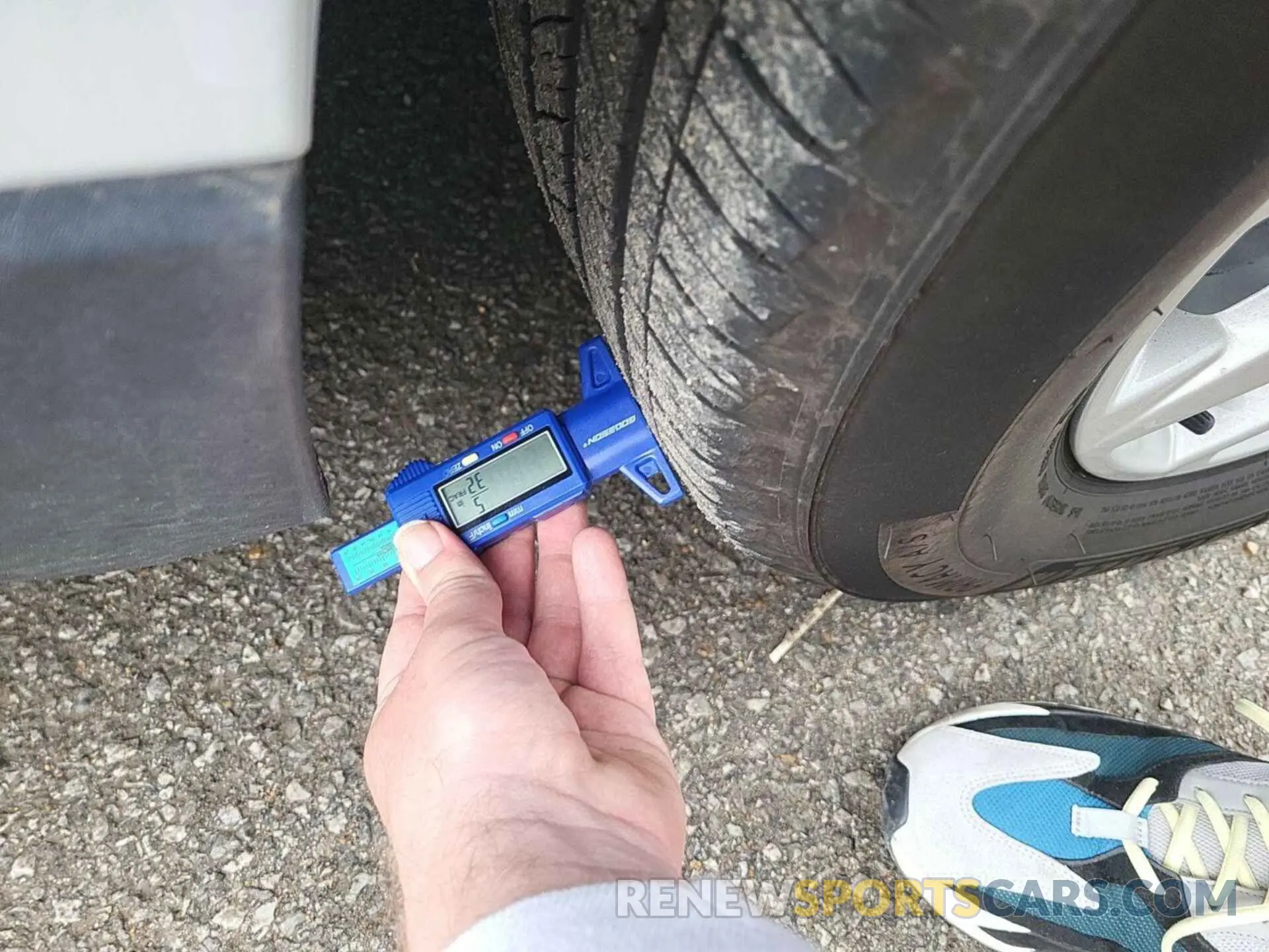 18 Фотография поврежденного автомобиля 3GNAXJEG4PS208999 CHEVROLET EQUINOX 2023