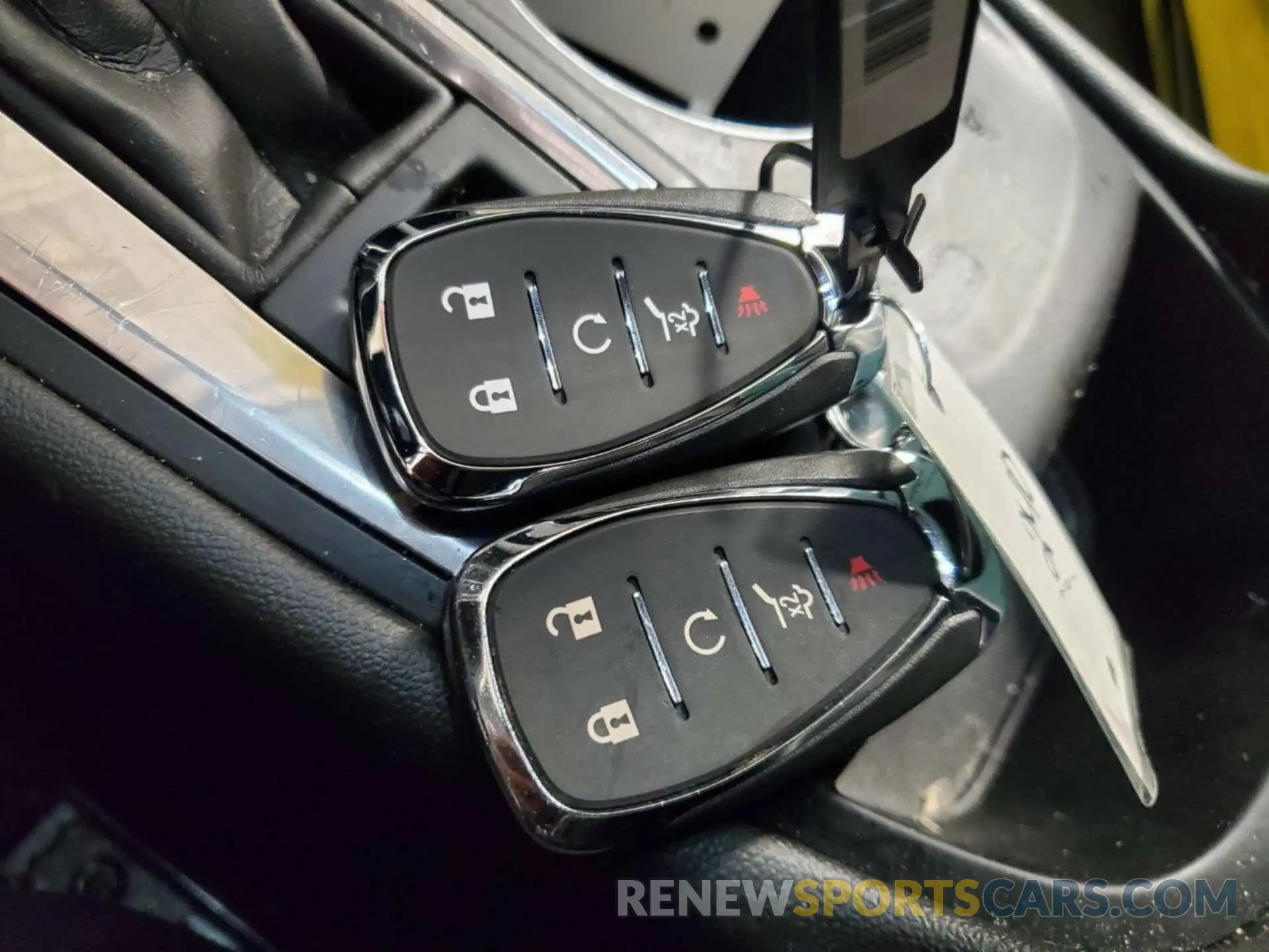 4 Photograph of a damaged car 3GNAXJEG4PS209554 CHEVROLET EQUINOX 2023