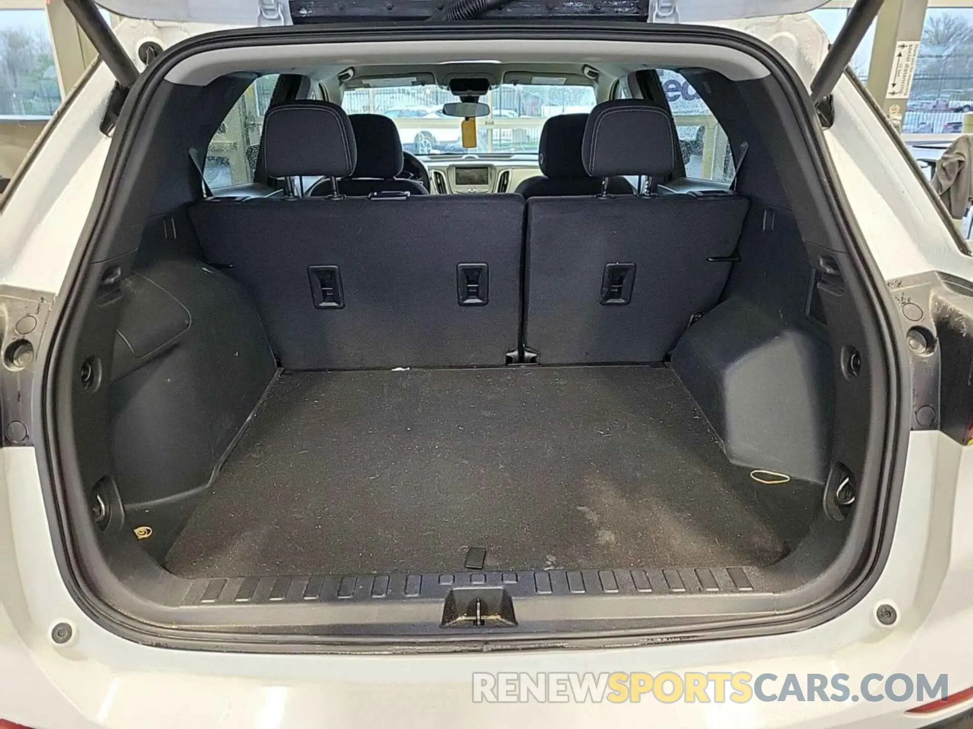 19 Фотография поврежденного автомобиля 3GNAXJEG5PL117752 CHEVROLET EQUINOX 2023