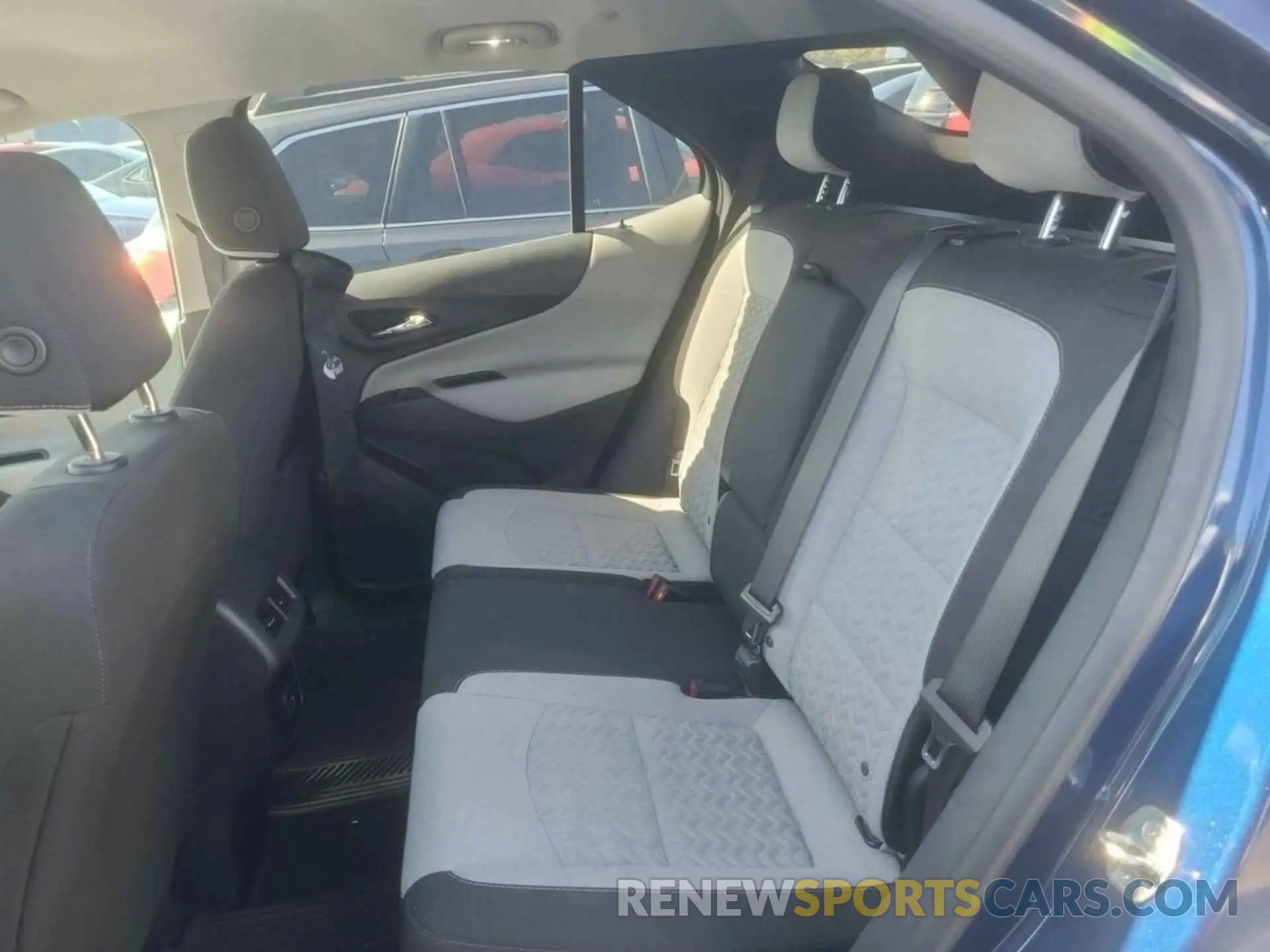 11 Фотография поврежденного автомобиля 3GNAXJEG6PL117517 CHEVROLET EQUINOX 2023