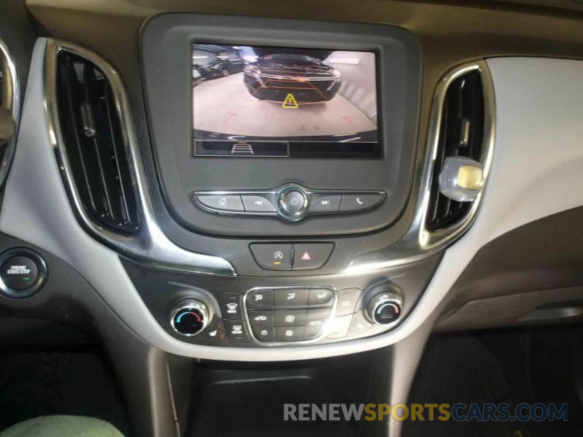 9 Фотография поврежденного автомобиля 3GNAXJEG6PS112825 CHEVROLET EQUINOX 2023
