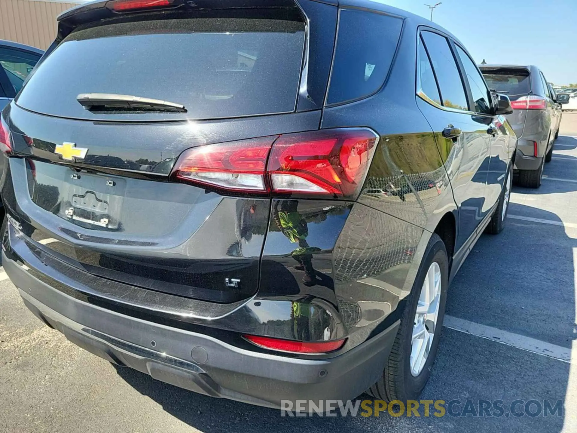 6 Фотография поврежденного автомобиля 3GNAXJEG7PL117364 CHEVROLET EQUINOX 2023