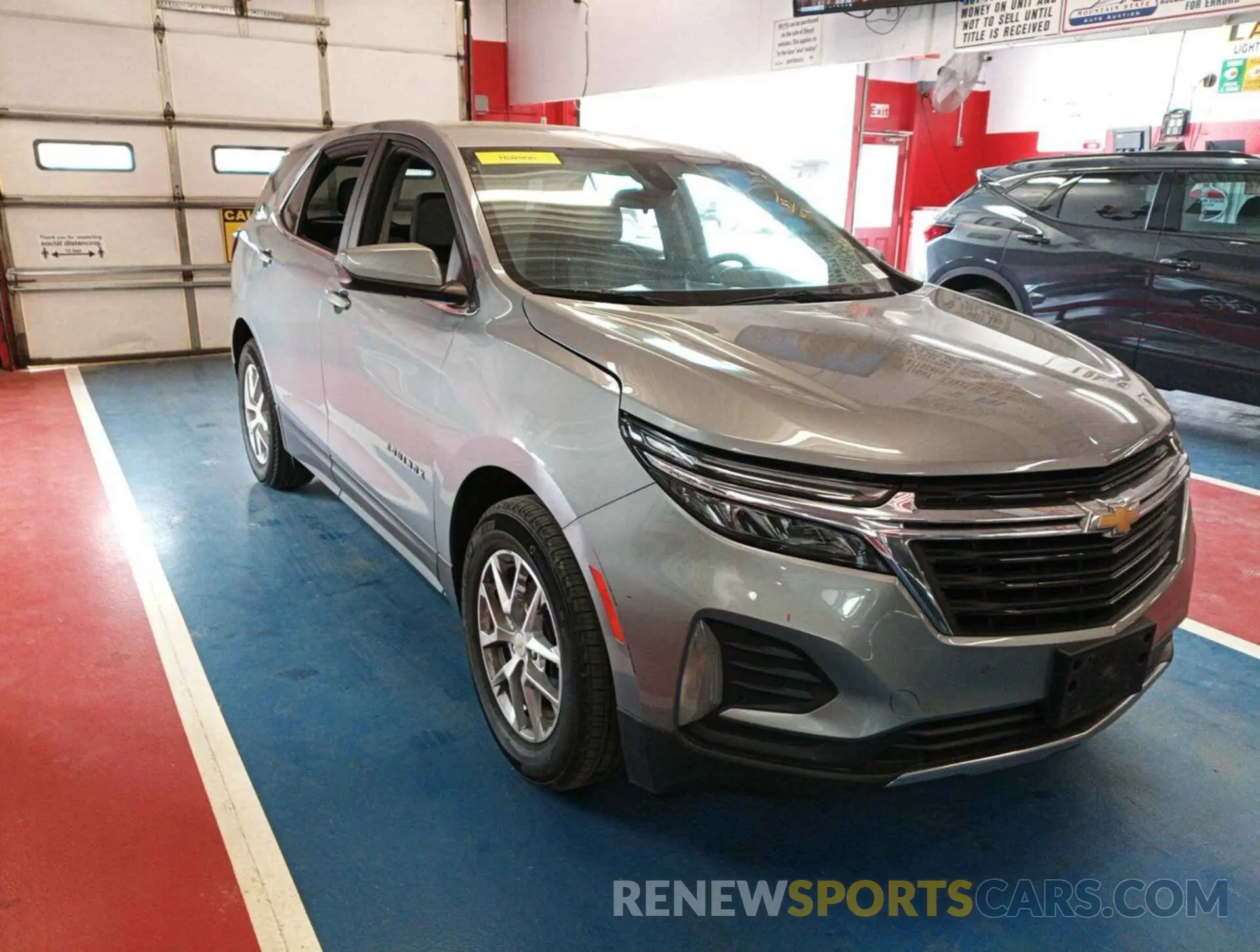 24 Фотография поврежденного автомобиля 3GNAXJEG7PL124170 CHEVROLET EQUINOX 2023