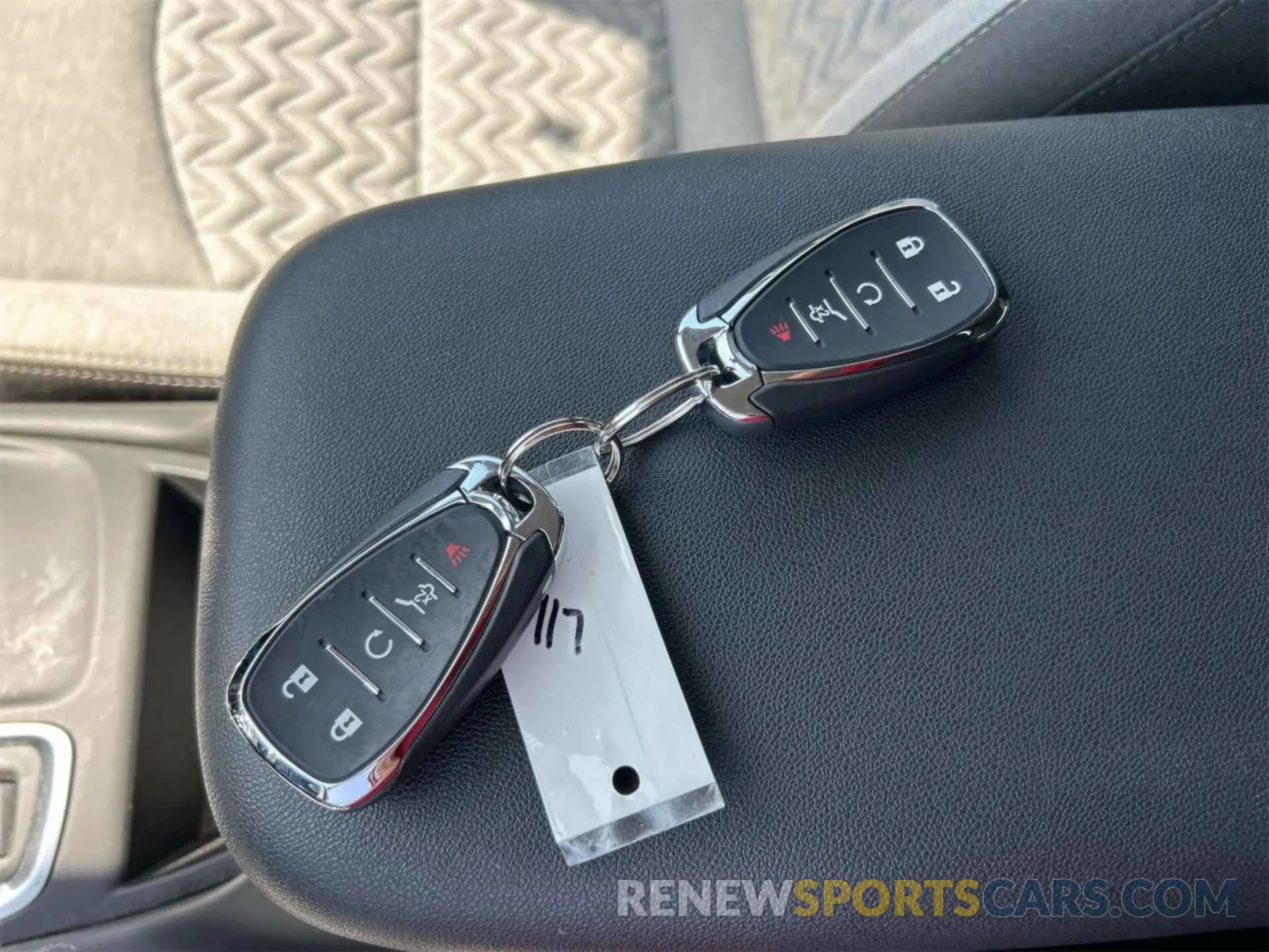 9 Фотография поврежденного автомобиля 3GNAXJEG7PL252733 CHEVROLET EQUINOX 2023
