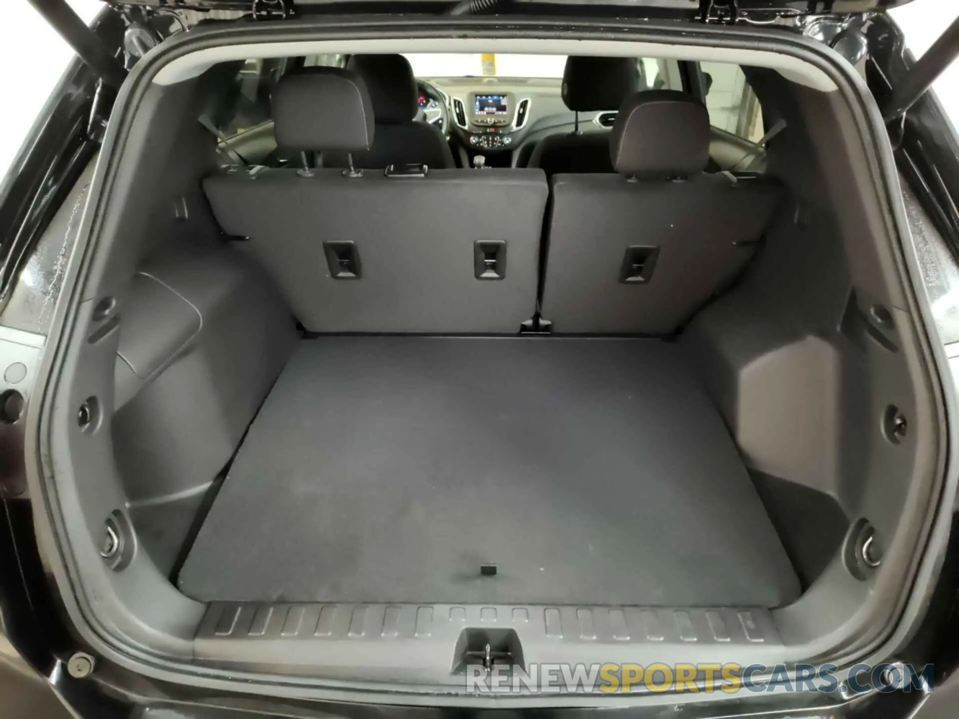 28 Photograph of a damaged car 3GNAXJEG8PL113713 CHEVROLET EQUINOX 2023