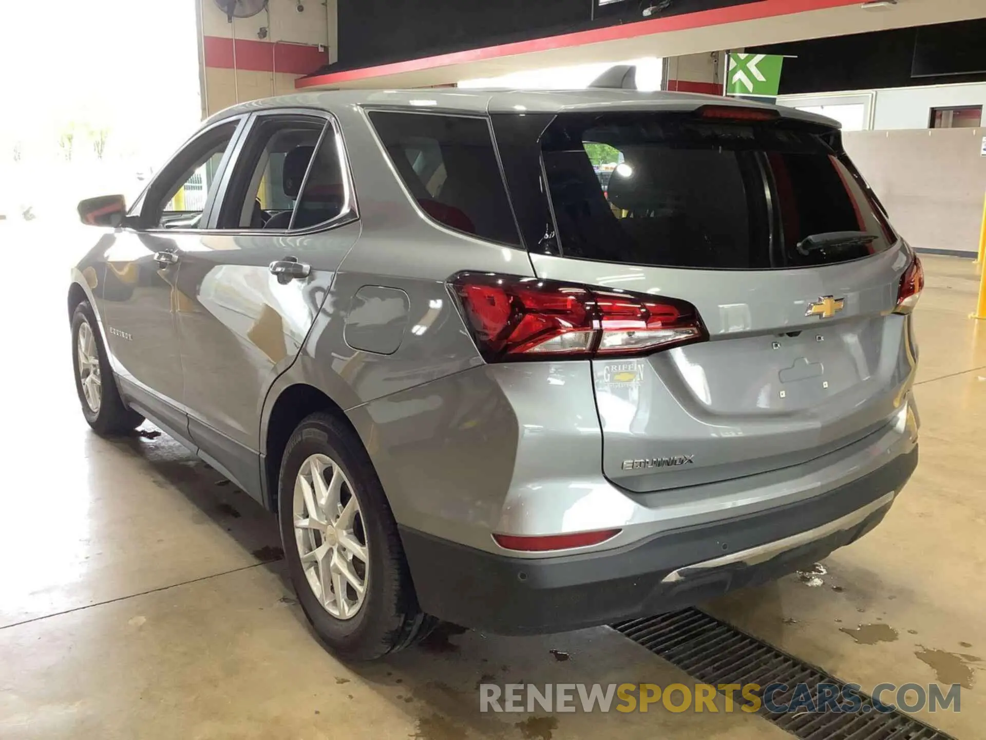2 Photograph of a damaged car 3GNAXJEG8PL252952 CHEVROLET EQUINOX 2023