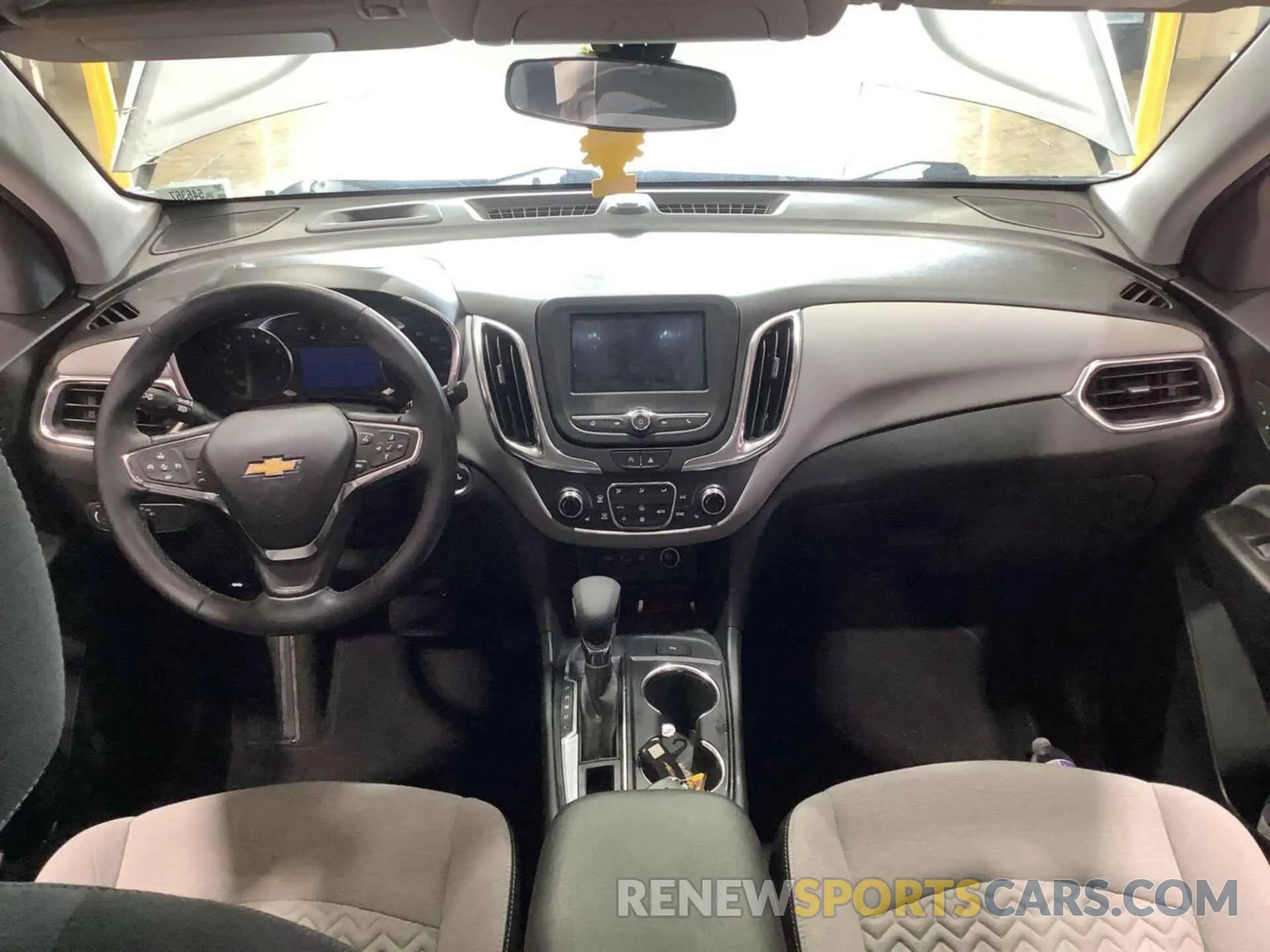 3 Photograph of a damaged car 3GNAXJEG8PL252952 CHEVROLET EQUINOX 2023