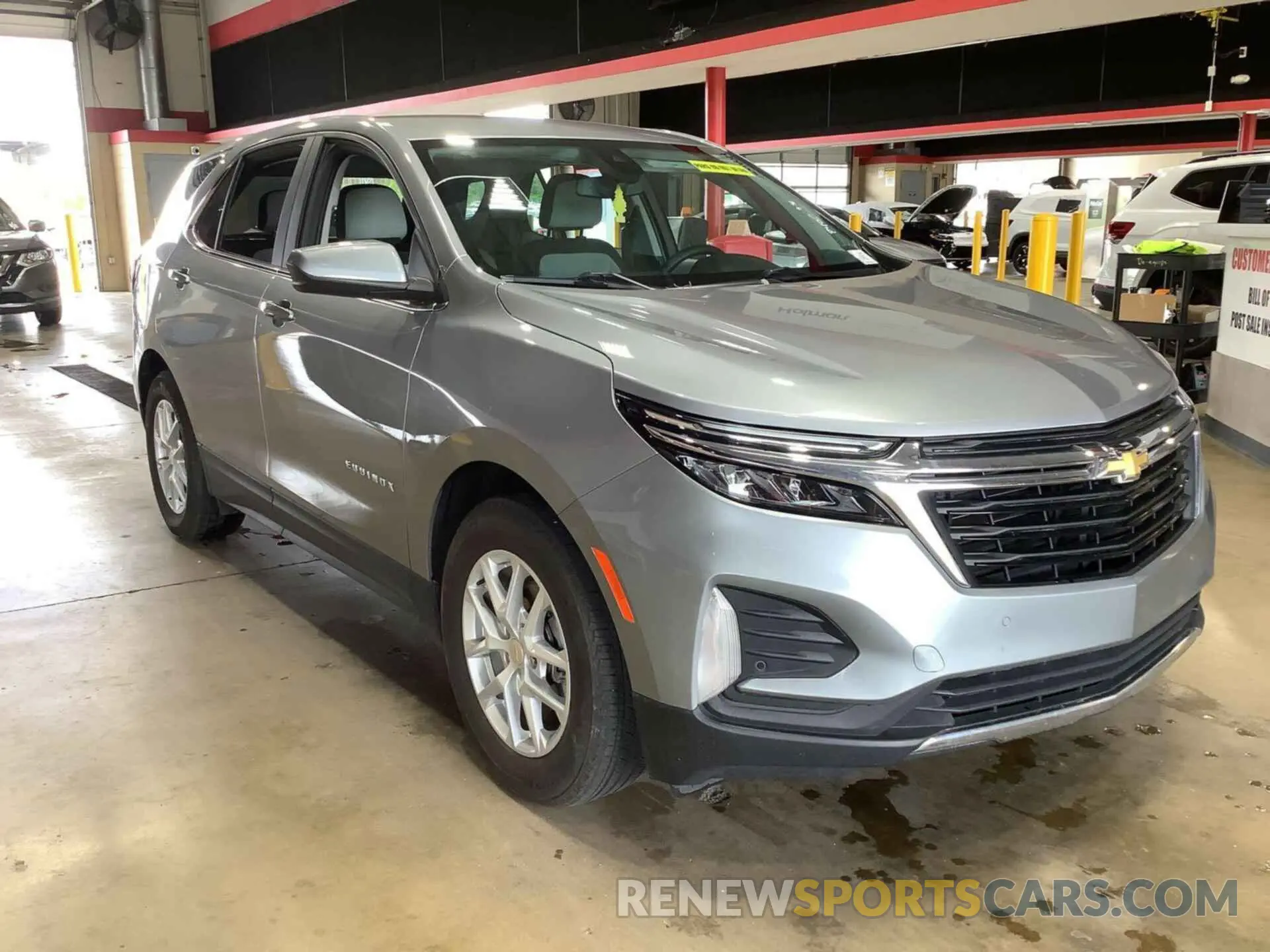 6 Photograph of a damaged car 3GNAXJEG8PL252952 CHEVROLET EQUINOX 2023