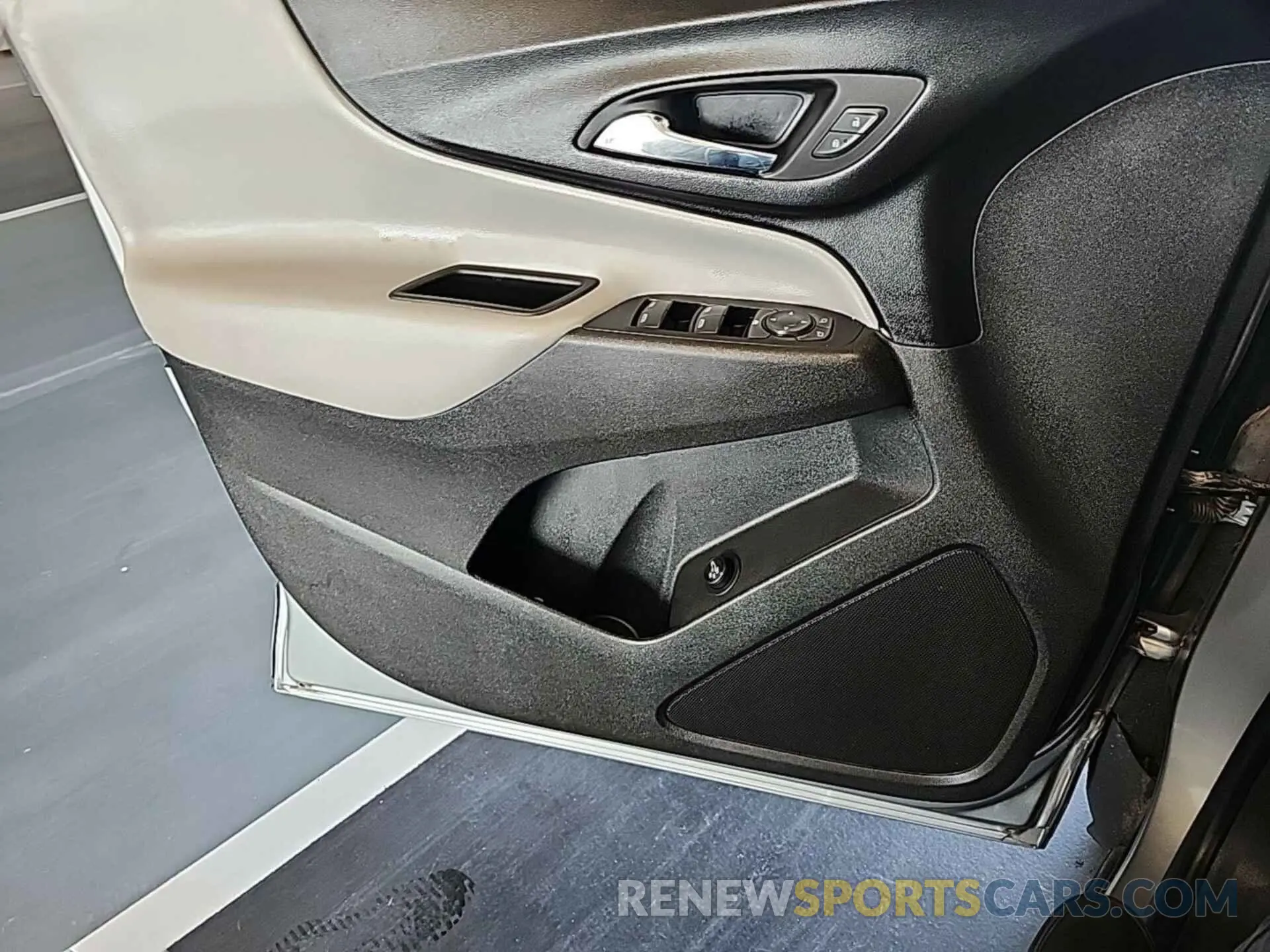 15 Photograph of a damaged car 3GNAXJEG9PL112747 CHEVROLET EQUINOX 2023