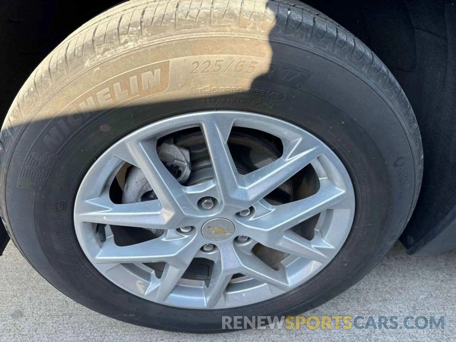 7 Photograph of a damaged car 3GNAXJEG9PL125689 CHEVROLET EQUINOX 2023