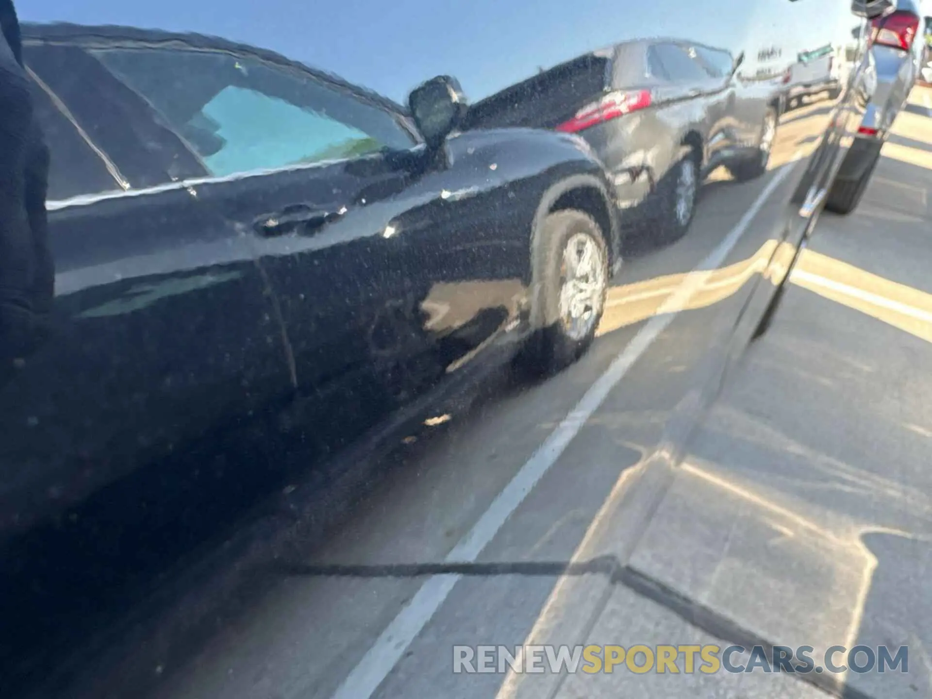 8 Photograph of a damaged car 3GNAXJEG9PL125689 CHEVROLET EQUINOX 2023